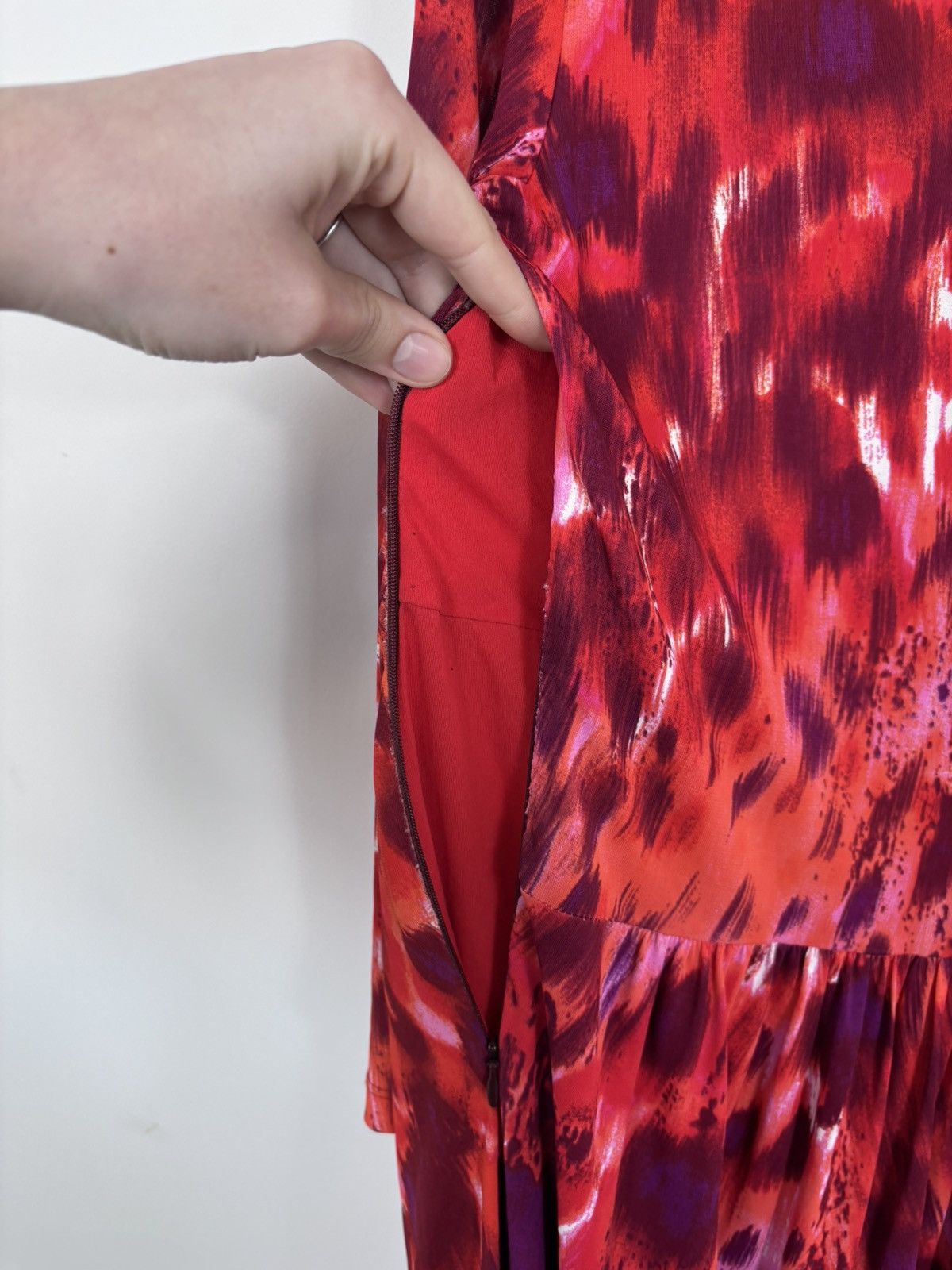 Iceberg Iceberg Women’s Red Abstract Animal Print V-Neck Dress Size L / US 10 / IT 46 - 17 Thumbnail