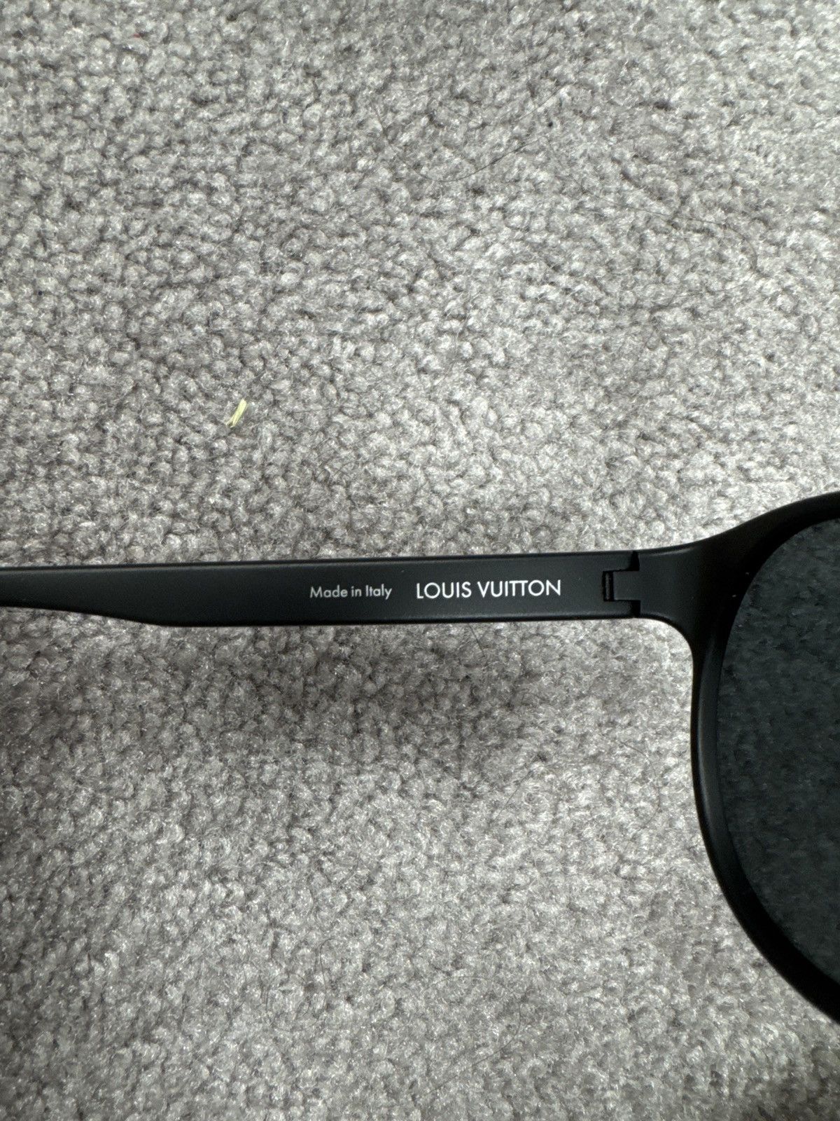 Louis Vuitton Louis Vuitton Waimea Sunglasses Size ONE SIZE - 5 Thumbnail