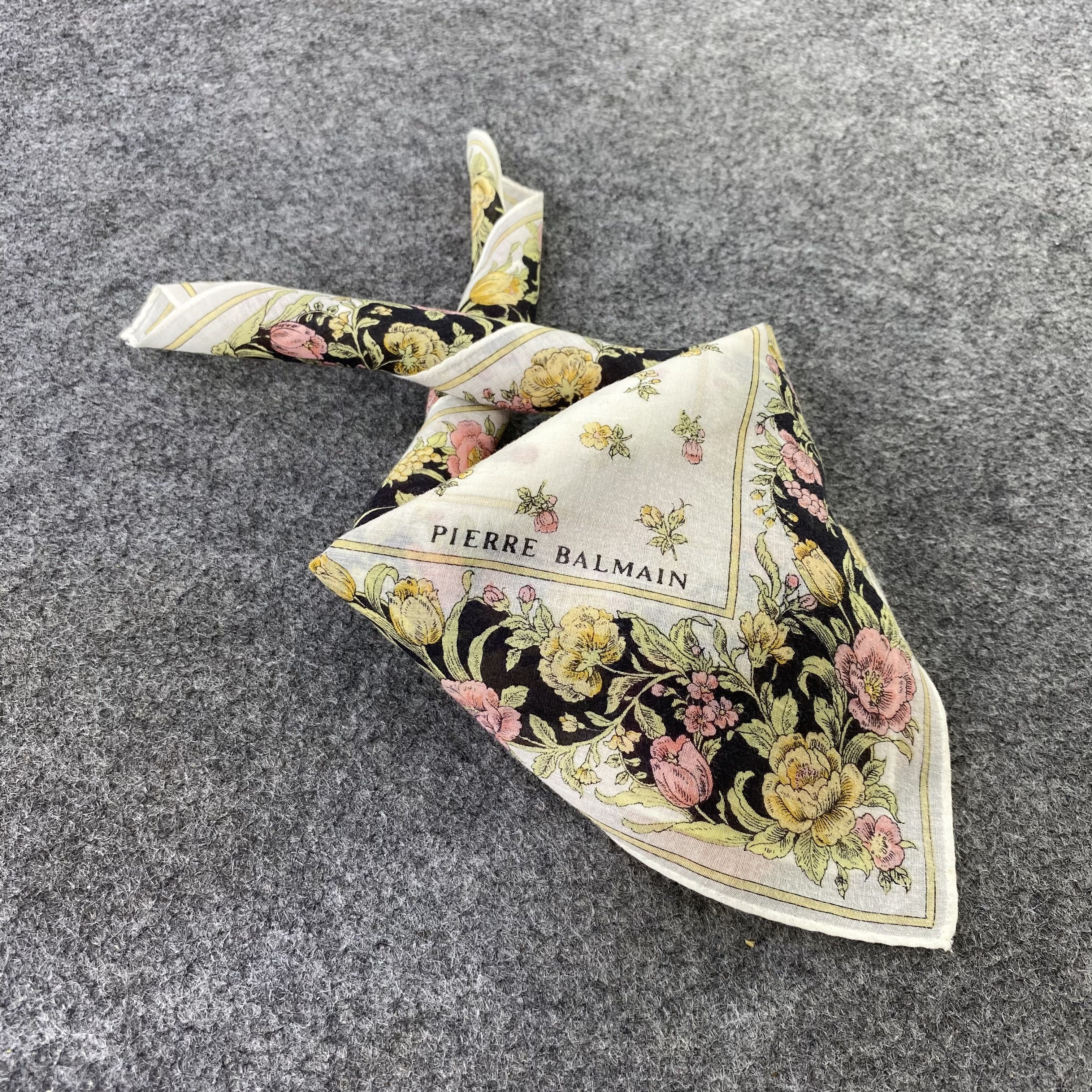 Pierre Balmain × Vintage Pierre Balmain Handkerchief / Bandana / Neckerchief -B688 Size ONE SIZE - 1 Thumbnail