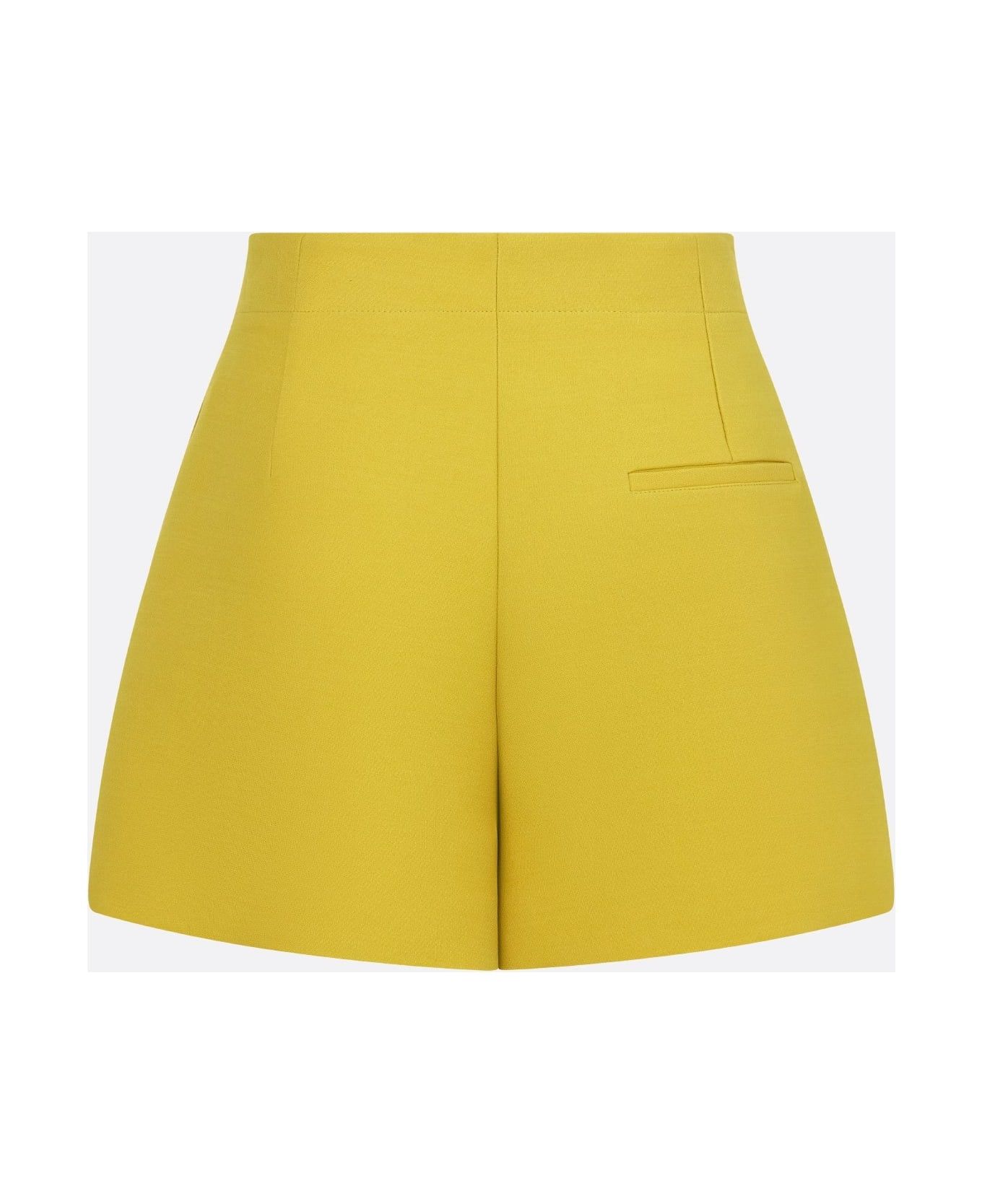 Dior o1y0825 Short in Lime Green Size 28" / US 6 / IT 42 - 2 Thumbnail