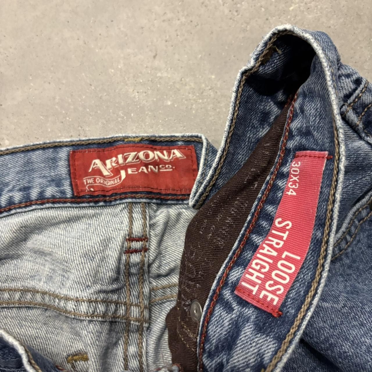 Japanese Brand × Vintage Crazy Vintage Y2K/2000s Medium Wash Loose Straight Essential Denim Jeans! Size US 30 / EU 46 - 7 Thumbnail