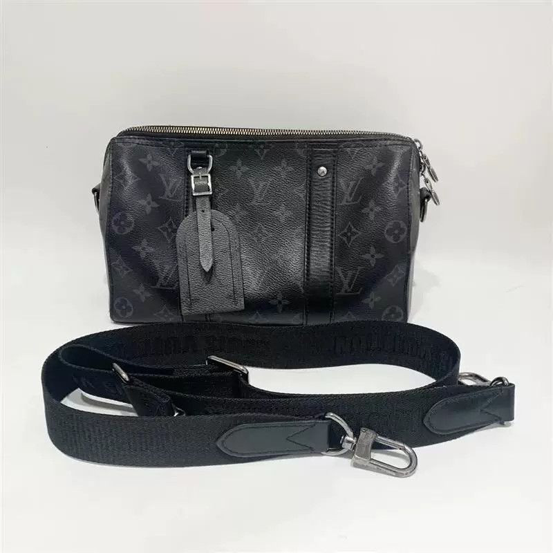 Louis Vuitton LV Keepall 27 Travel Crossbody Bag Size ONE SIZE - 1 Preview