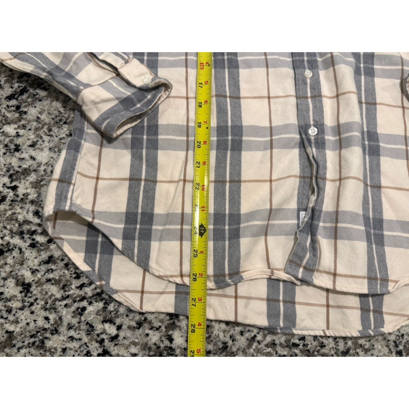 Frank & Eileen Frank & Eileen Shirt in Cream Plaid Relaxed Button-Up Womens S EUC Size S / US 4 / IT 40 - 4 Thumbnail