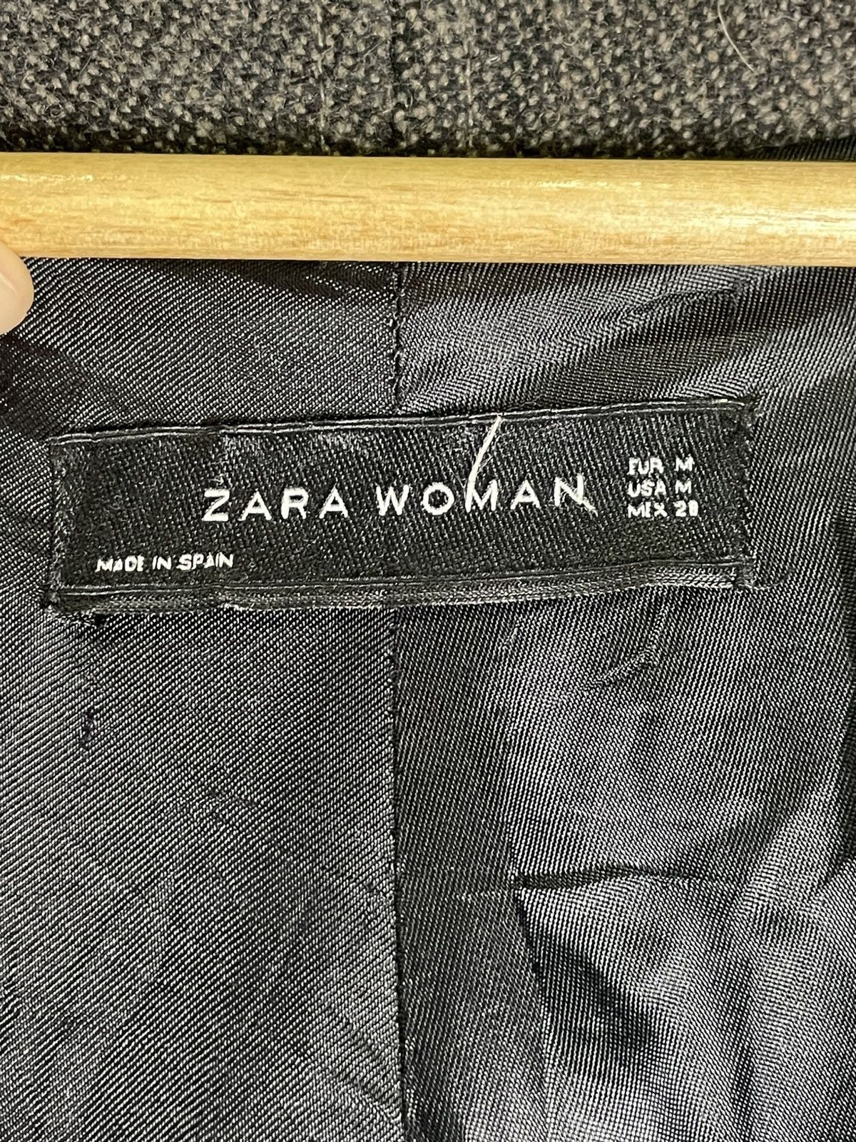 Vintage Zara Women Wool Cape/Ponchos (30) Size M / US 6-8 / IT 42-44 - 8 Thumbnail