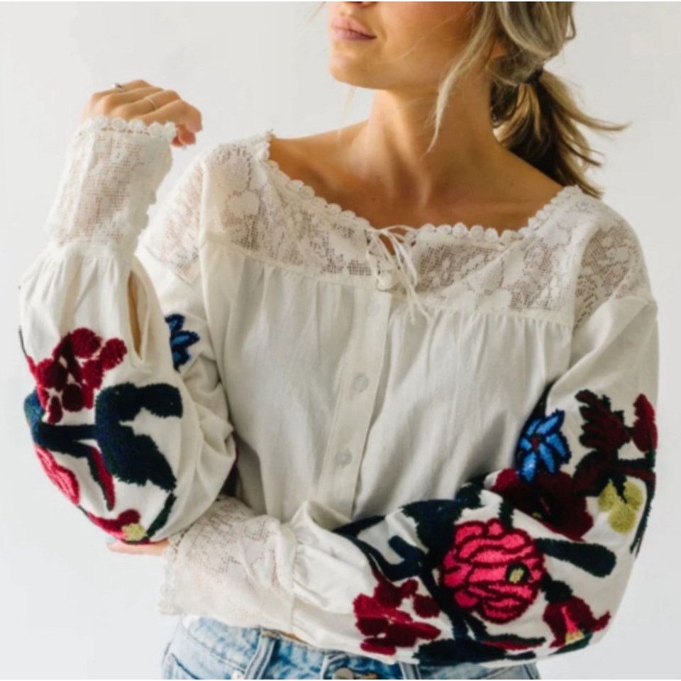 Free People Free People | Meadows Embroidered Top Size XS Size XS / US 0-2 / IT 36-38 - 1 Thumbnail