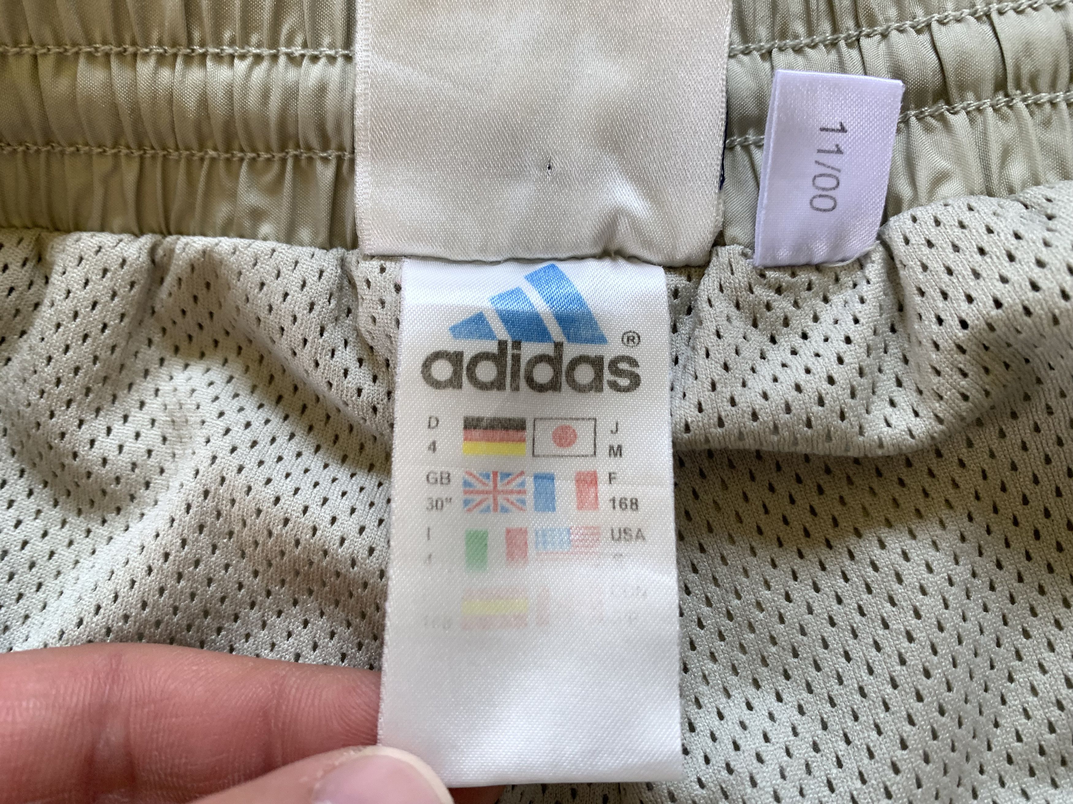 Adidas Adidas Vintage Nylon Sweatpants 2000 Size US 30 / EU 46 - 7 Thumbnail