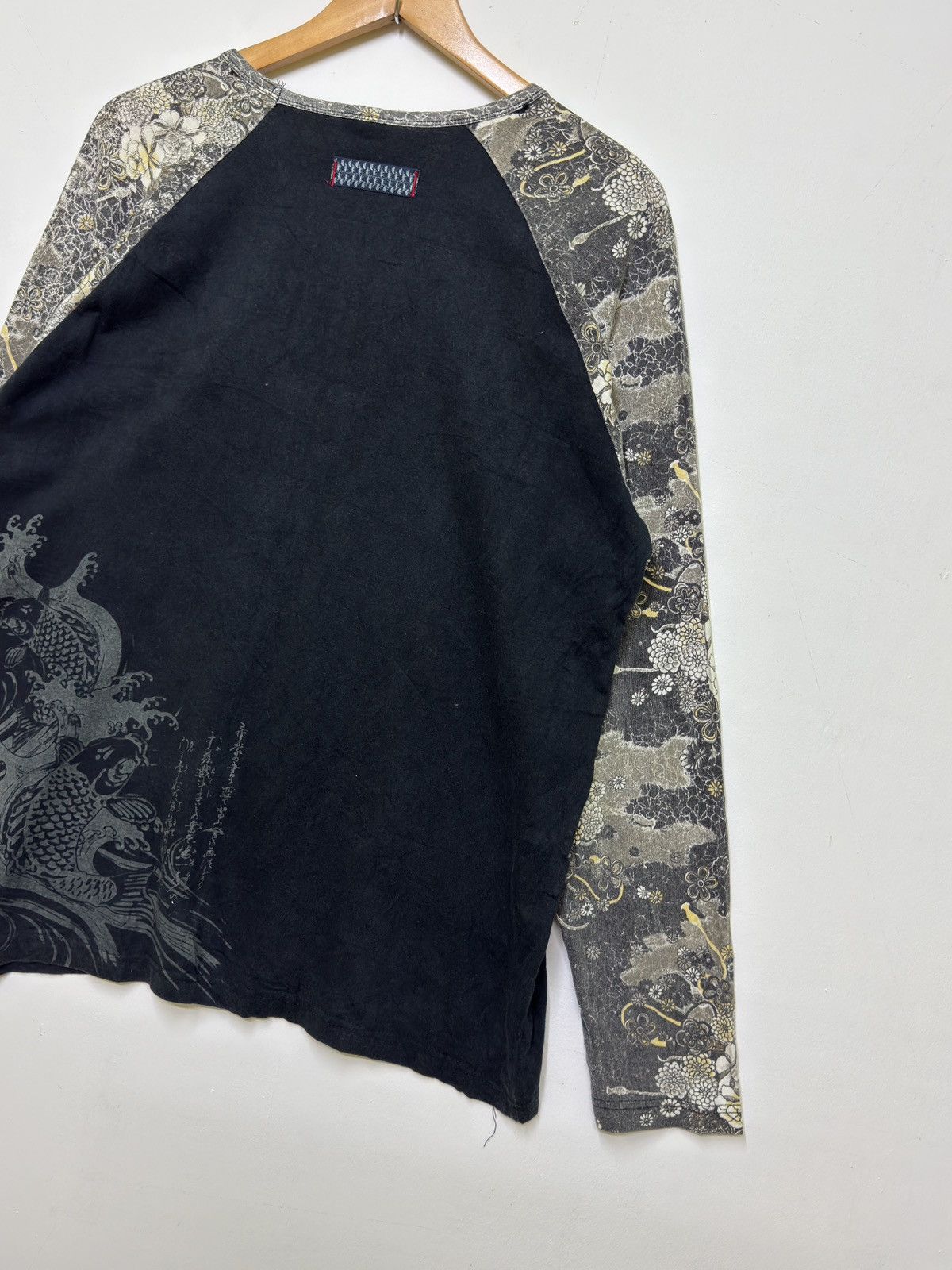 Japanese Brand Sukajan Fish Koi Raglan Japanese Tattoo Long Sleeve Tee Size US L / EU 52-54 / 3 - 10 Thumbnail