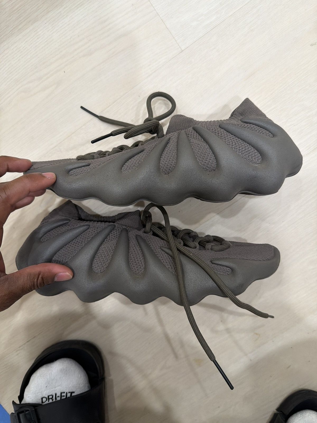 Yeezy Yeezy 450 Size US 9 / EU 42 - 1 Thumbnail