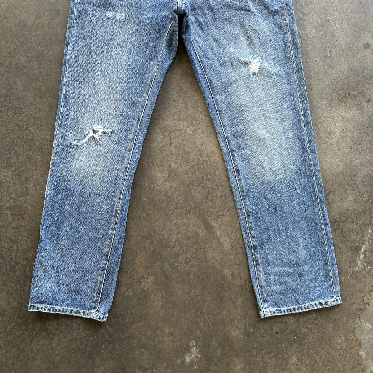 Japanese Brand Vintage Japanese Faded Jean Distressed Denim Pant W31 Size US 31 - 2 Thumbnail