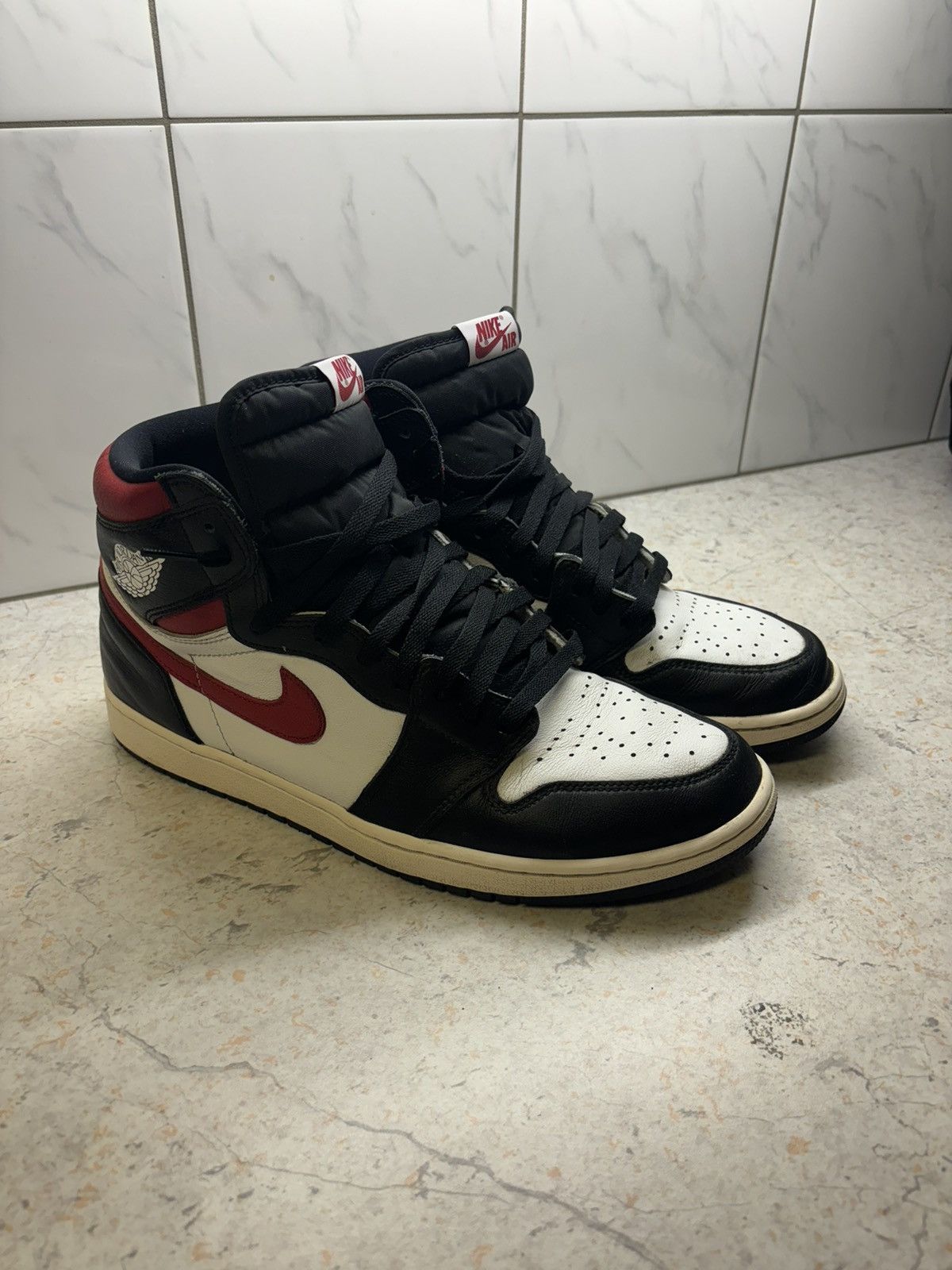 Air Jordan 1 Retro High OG ‘Gym Red’