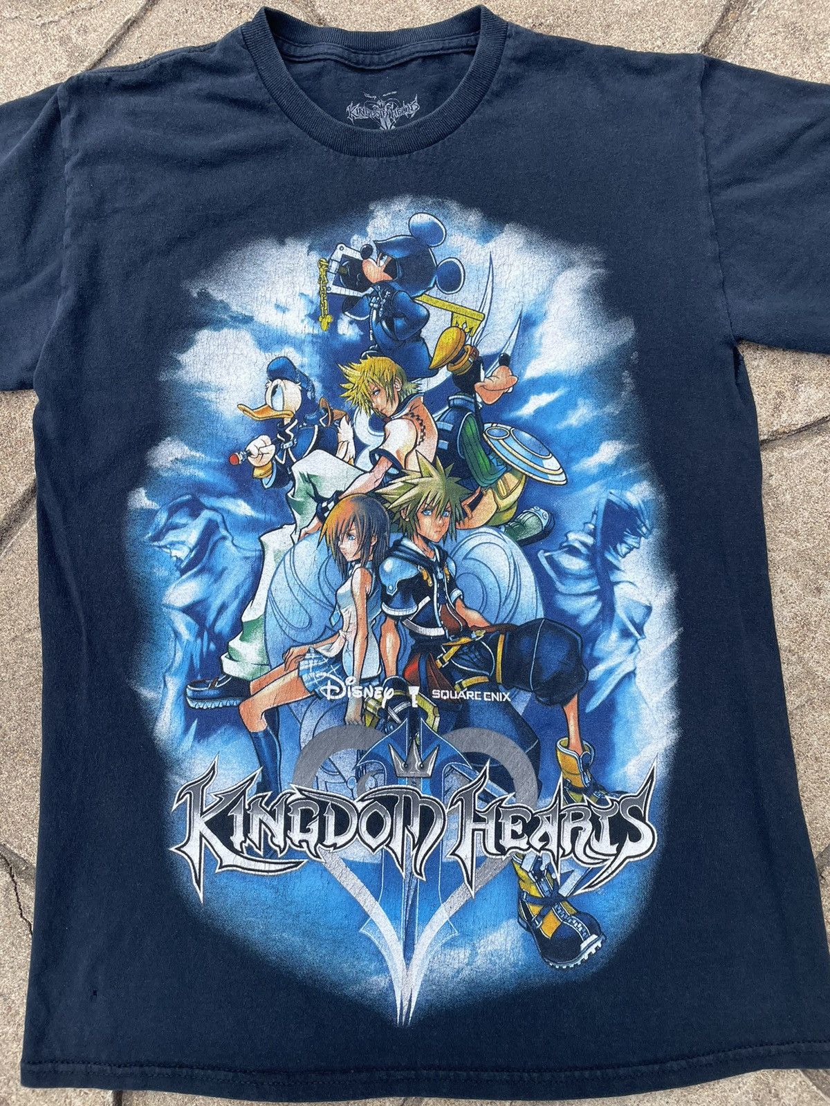 Disney × Nintendo Y2K Disney x Kingdom of Hearts Vintage Video Game Tshirt Size US S / EU 44-46 / 1 - 2 Thumbnail