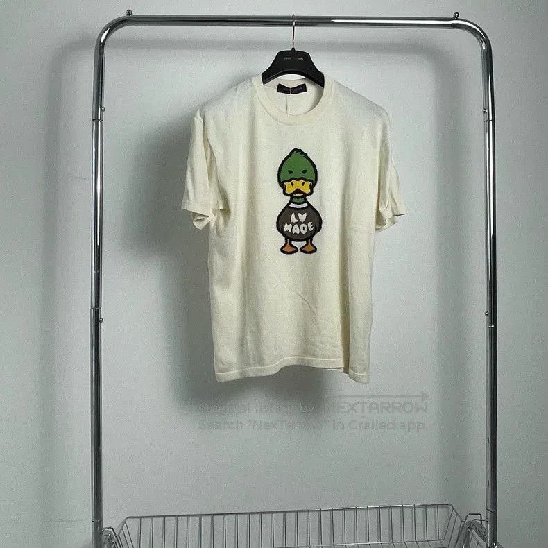 Louis Vuitton Louis Vuitton Nigo Beige Short Sleeve. Size US M / EU 48-50 / 2 - 2 Thumbnail