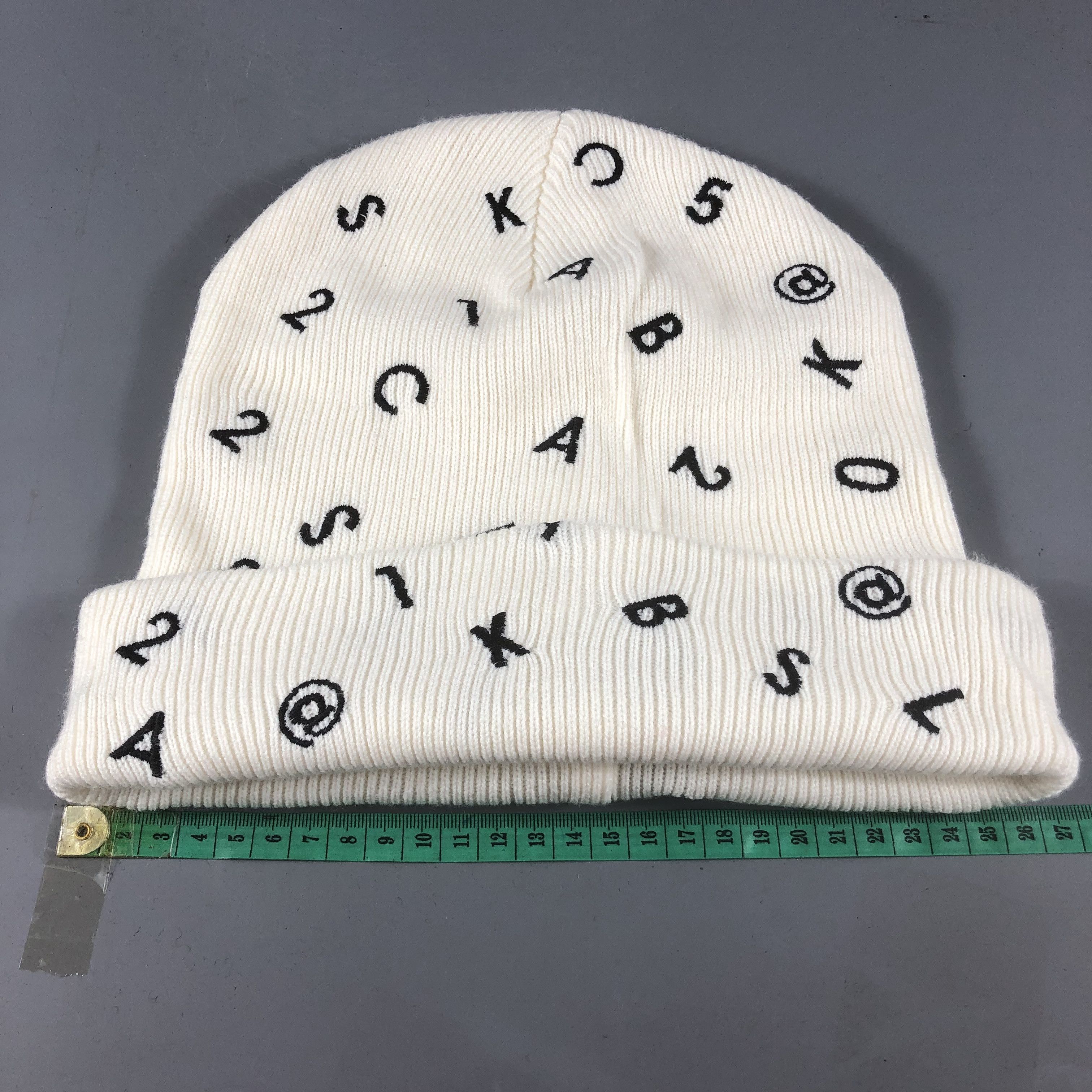 Vintage BAKS Seven Low Satisfaction Alphabet Knit Beanie Hat B584 Size ONE SIZE - 3 Thumbnail