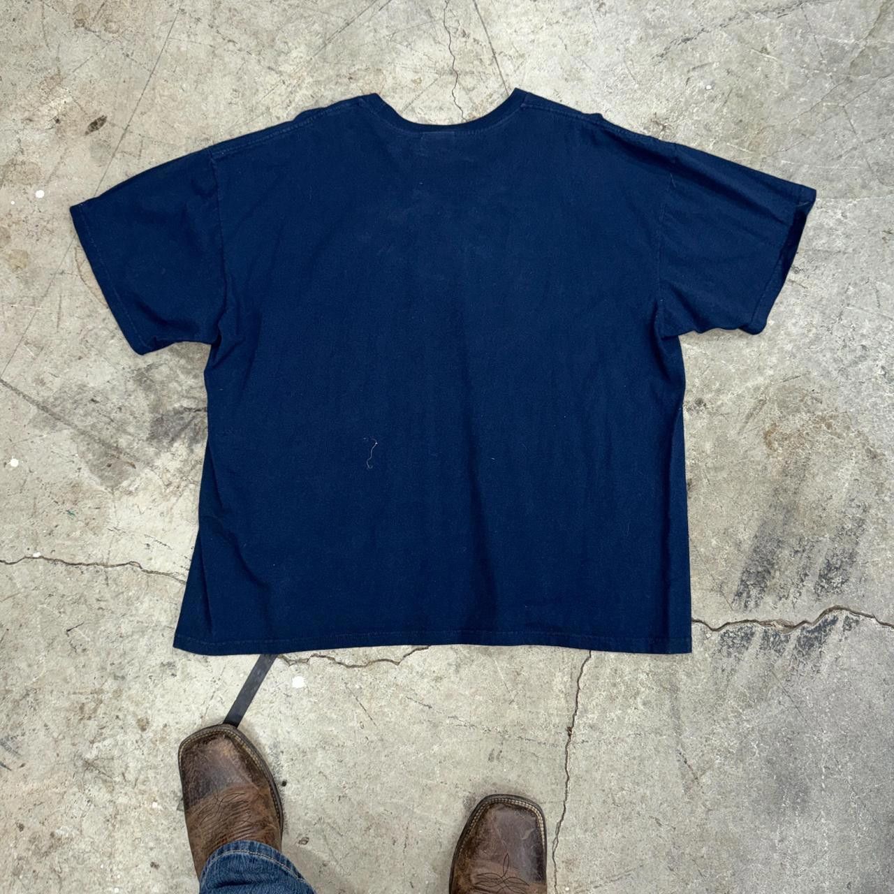 Nike 2000s silver nike tag on a navy blue logo tee Size US XXL / EU 58 / 5 - 3 Thumbnail