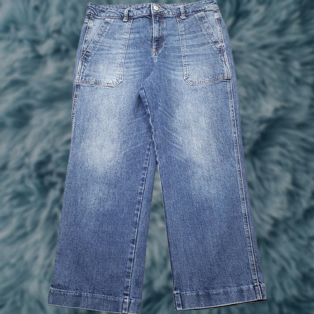 Old Navy Old Navy Jeans Womens 12 Blue Denim Stretch Boho Faded Streetwear Medium Wash Jeans Womens 12 Blue Denim Stretch Size 34" / US 12 / IT 48 - 1 Thumbnail