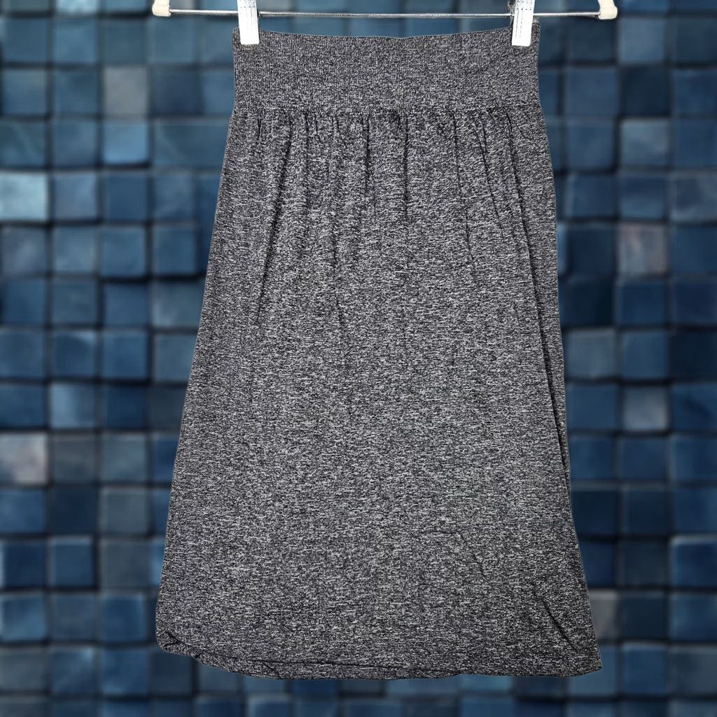 Lululemon Lululemon Heather Gray Boulevard Bliss Bubble Skirt Size 6 Skirt Women Short A-Line Casual Fit 6 Gray, Floral, All Seasons, Regular Size 28" / US 6 / IT 42 - 1 Thumbnail