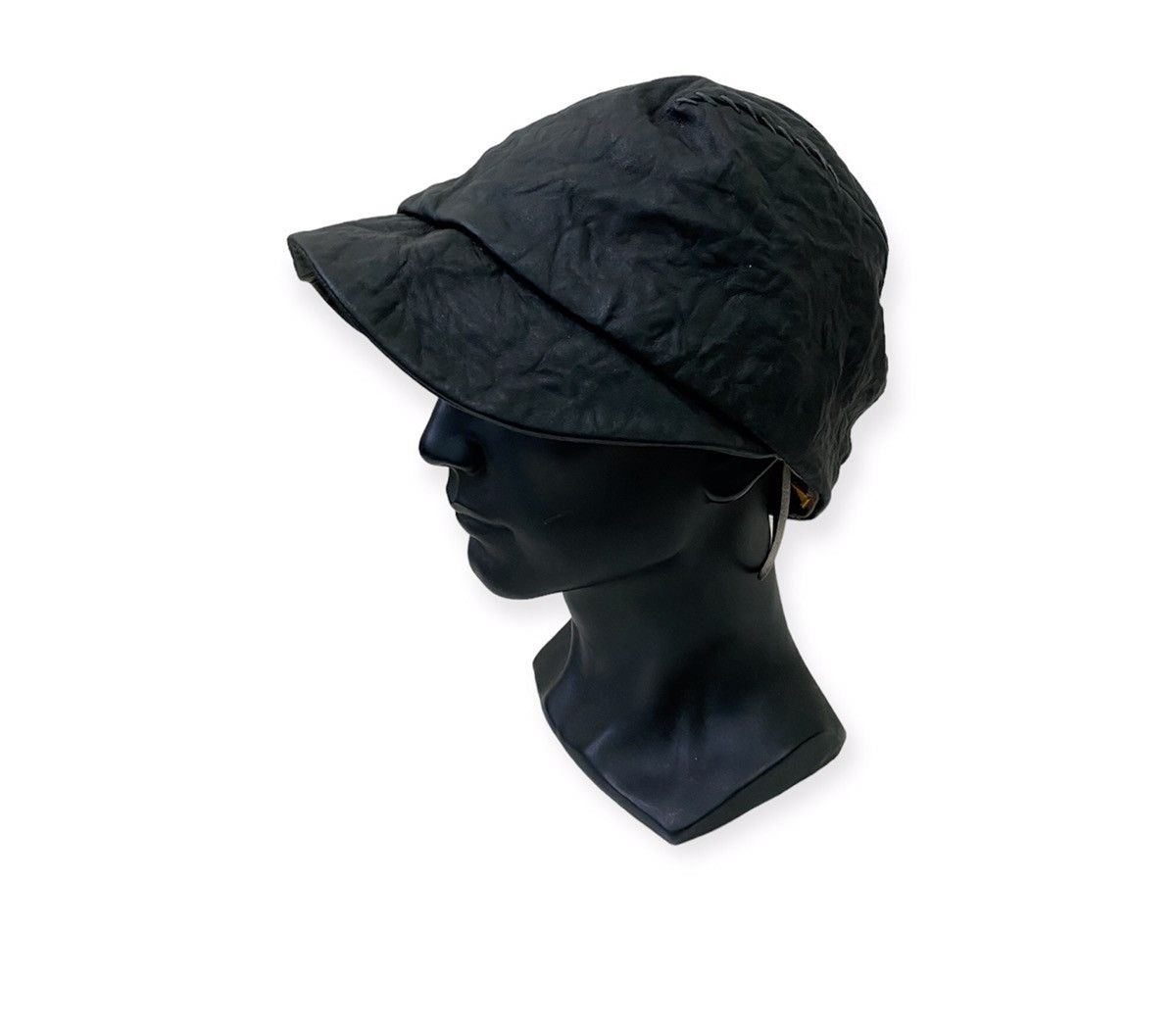 image of Shirakura Plain Barrette Hat in Black, Men's