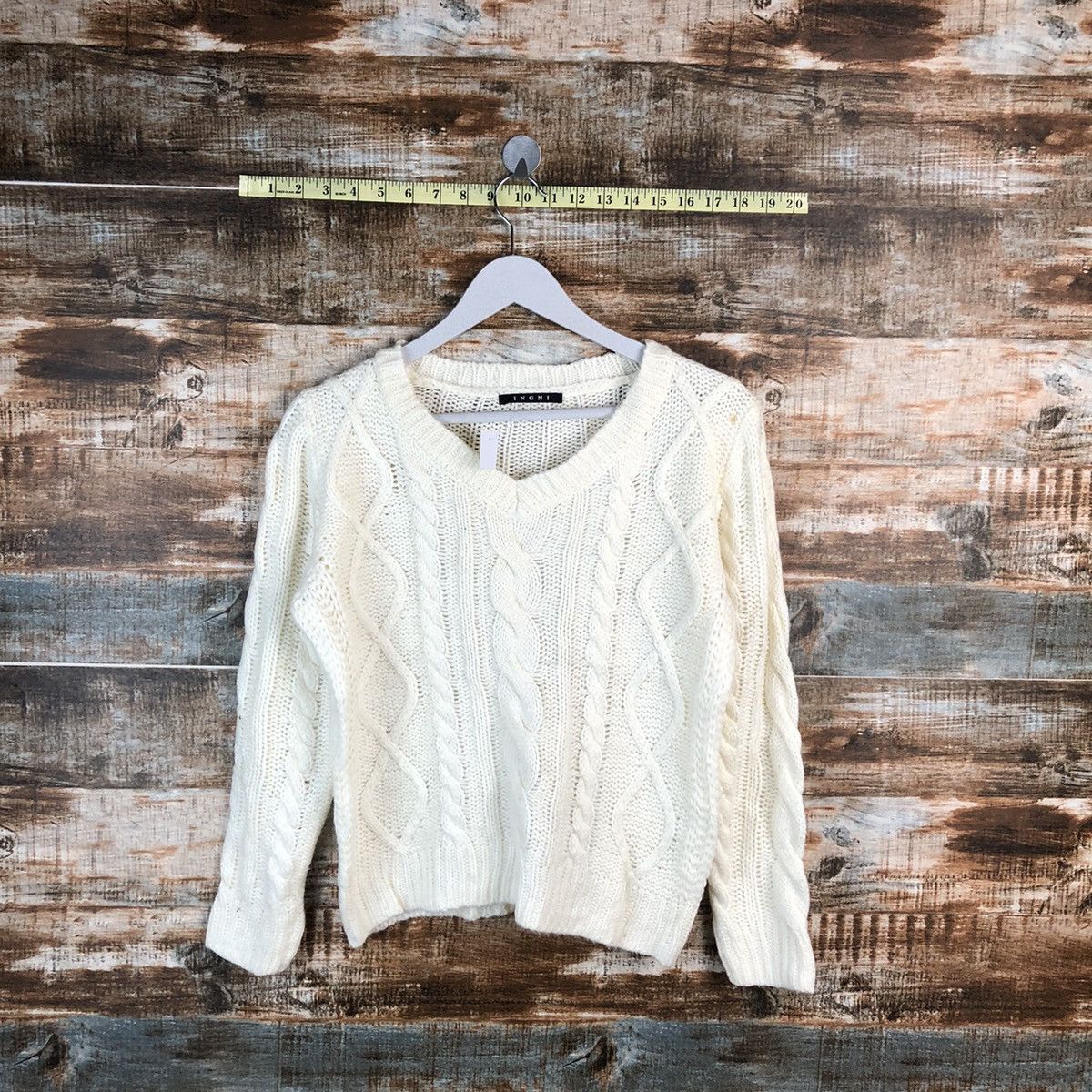 Aran Isles Knitwear × Homespun Knitwear × Japanese Brand Ingni White cable Knitwear vintage sweater #A1536 Size S / US 4 / IT 40 - 1 Thumbnail