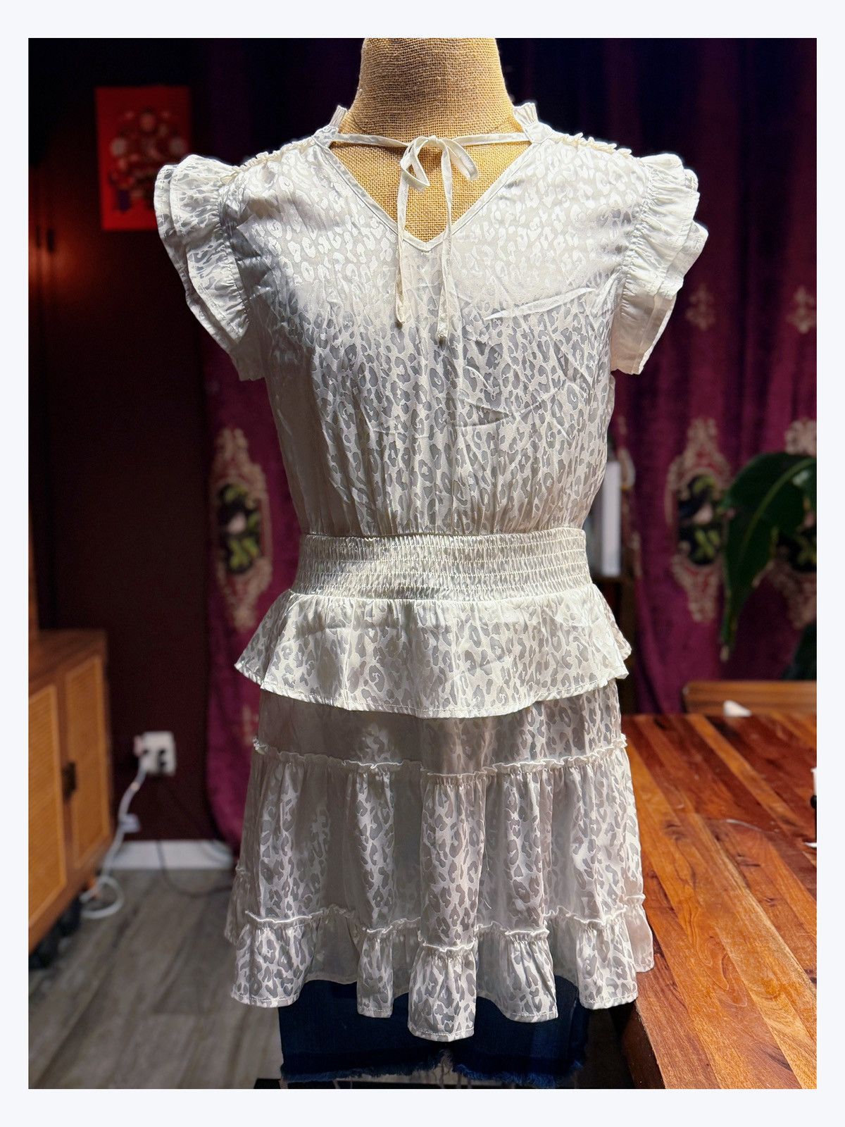 Other Chic Ruffled Mini Dress – Subtle Leopard Satin Print Size M / US 6-8 / IT 42-44 - 2 Thumbnail