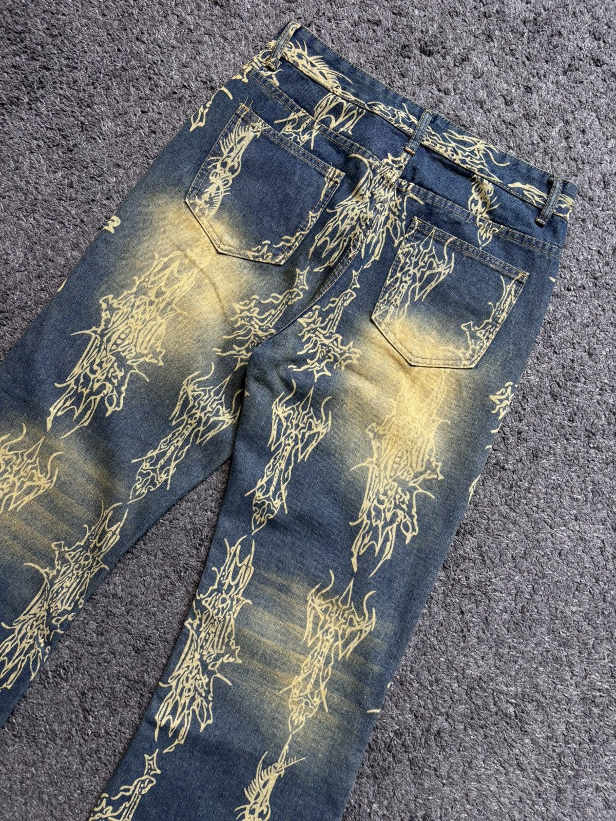 Vintage Vintage streetwear very rare art blue yellow flared jeans Size US 31 - 15 Thumbnail