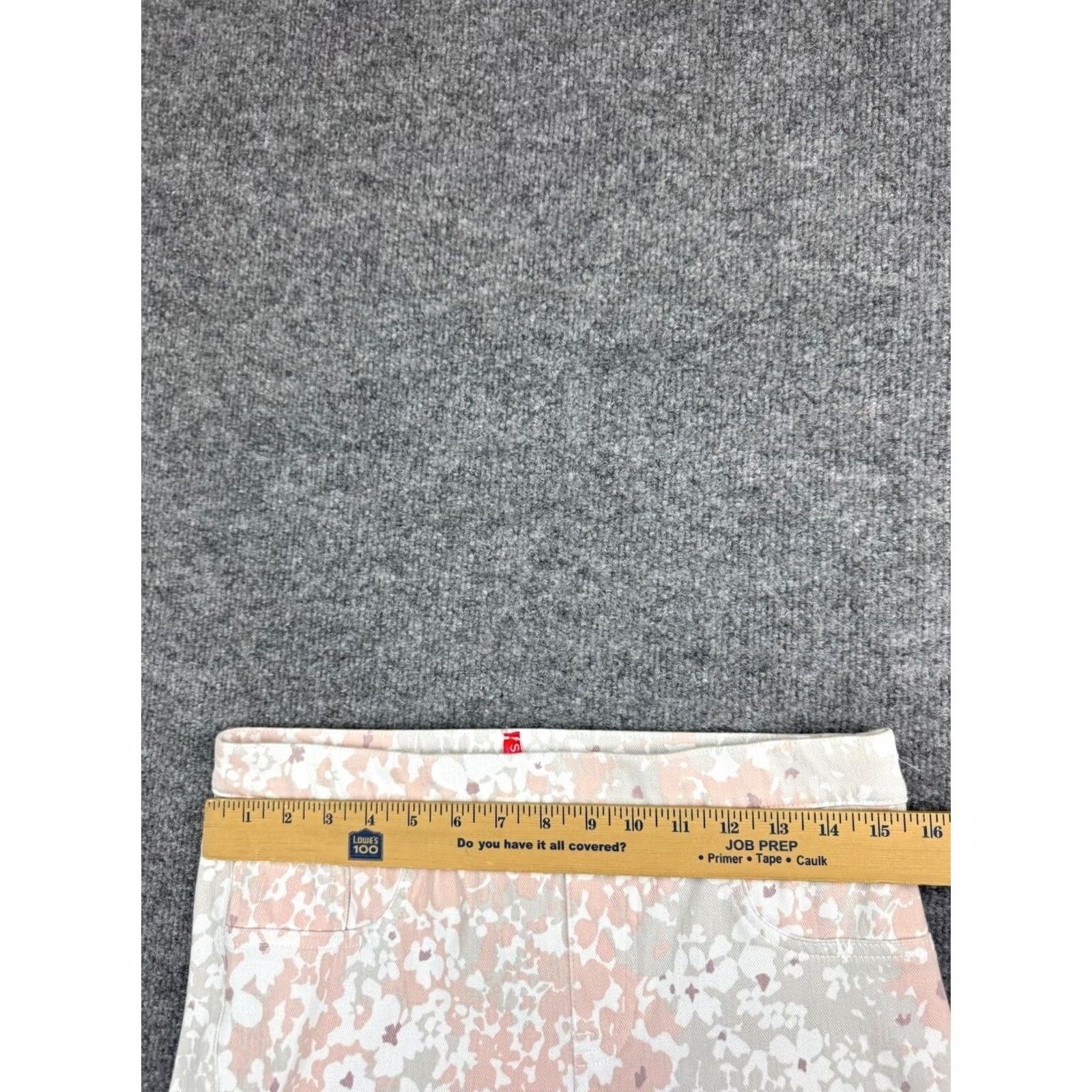 Spanx Spanx Pull On Jeans Women's L Gray Pink Floral Print Hi Rise Cropped Size 36" / US 14 / IT 50 - 4 Thumbnail