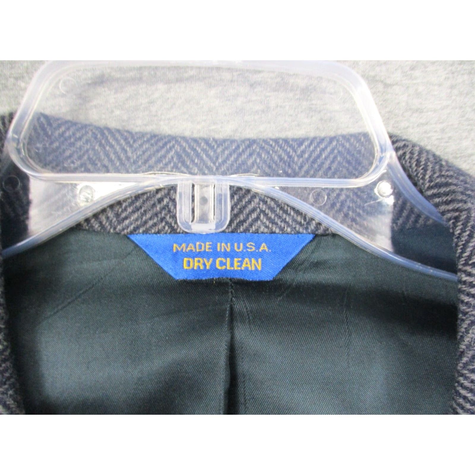 Pendleton Pendleton Blazer Sport Coat Jacket 42 Blue Gray Wool Herringbone Tweed Notch Long Single-Breasted Mens Vintage 42 Big & Tall Size 42R - 2 Thumbnail