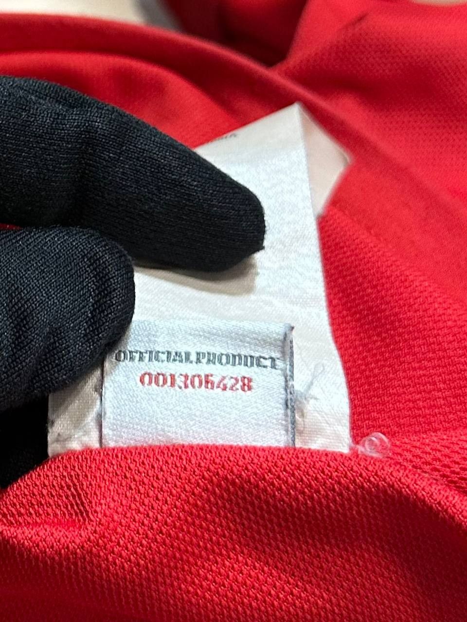 Umbro England 2010 Umbro away shirt jersey Rooney 10 World Cup Size US L / EU 52-54 / 3 - 7 Thumbnail