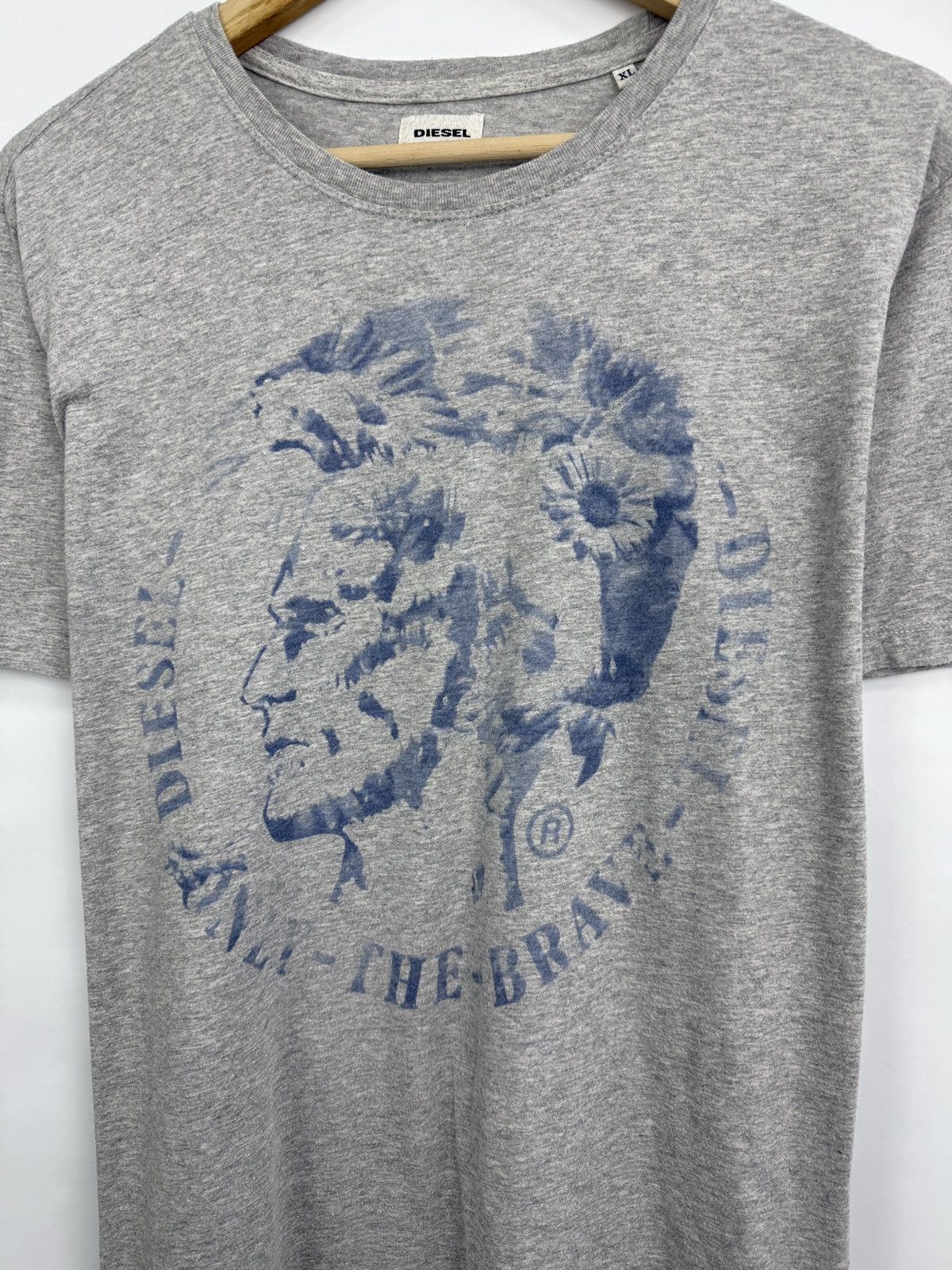 Diesel 🇺🇸 Vintage Diesel Punk Rock Man Y2K T-Shirt Rare Retro Hype Size US XL / EU 56 / 4 - 4 Thumbnail