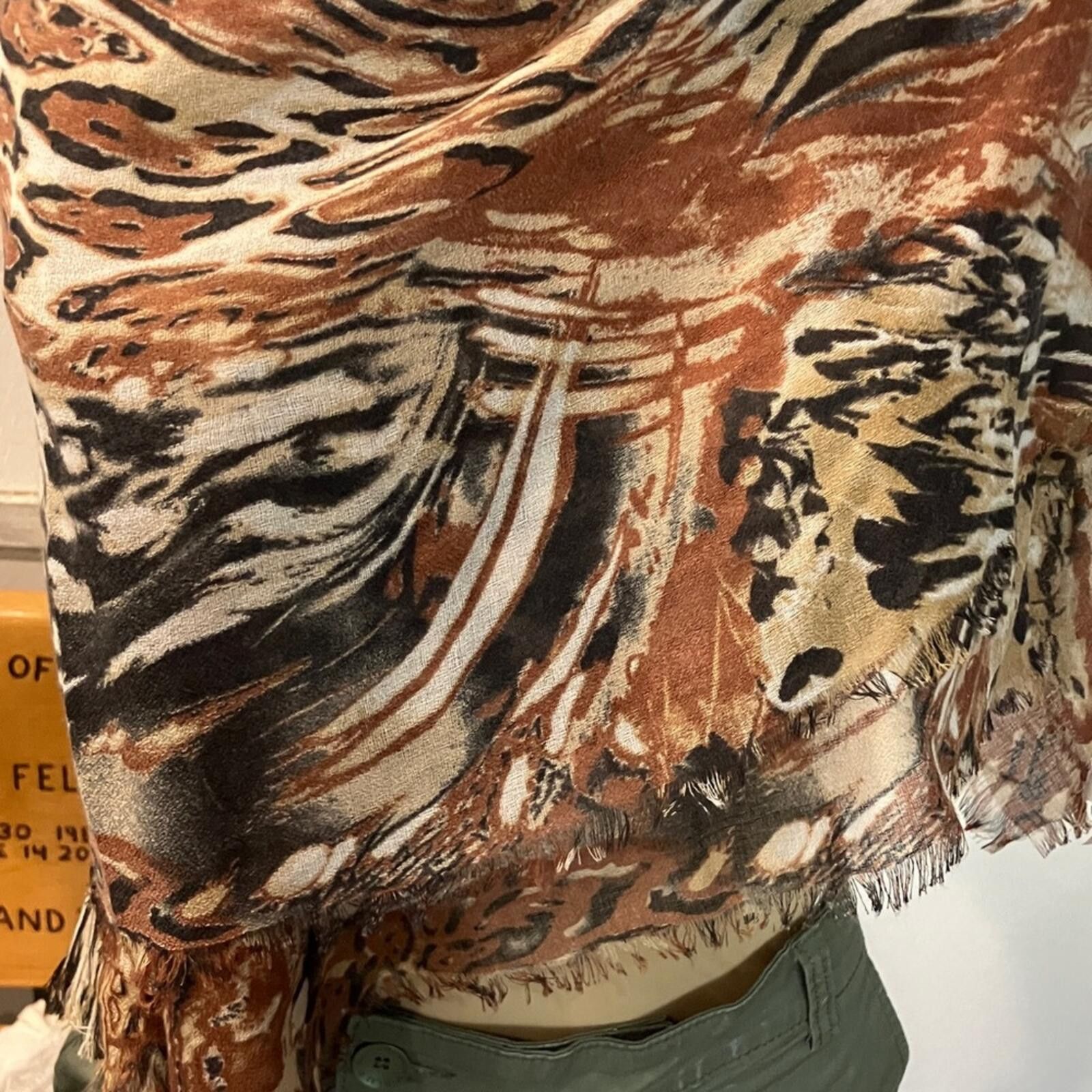Other Abstract Patterned Scarf in Brown and Black Size ONE SIZE - 1 Thumbnail