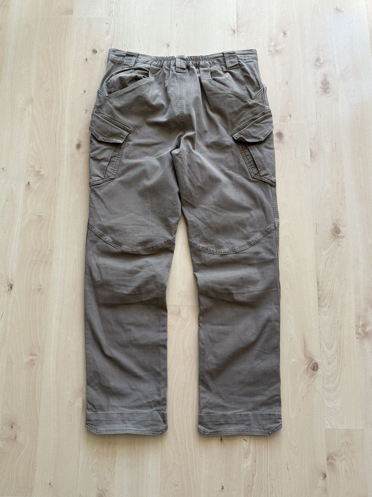 Japanese Brand S. Archon city tactics series camel cargo trousers pants Size US 34 / EU 50 - 2 Thumbnail