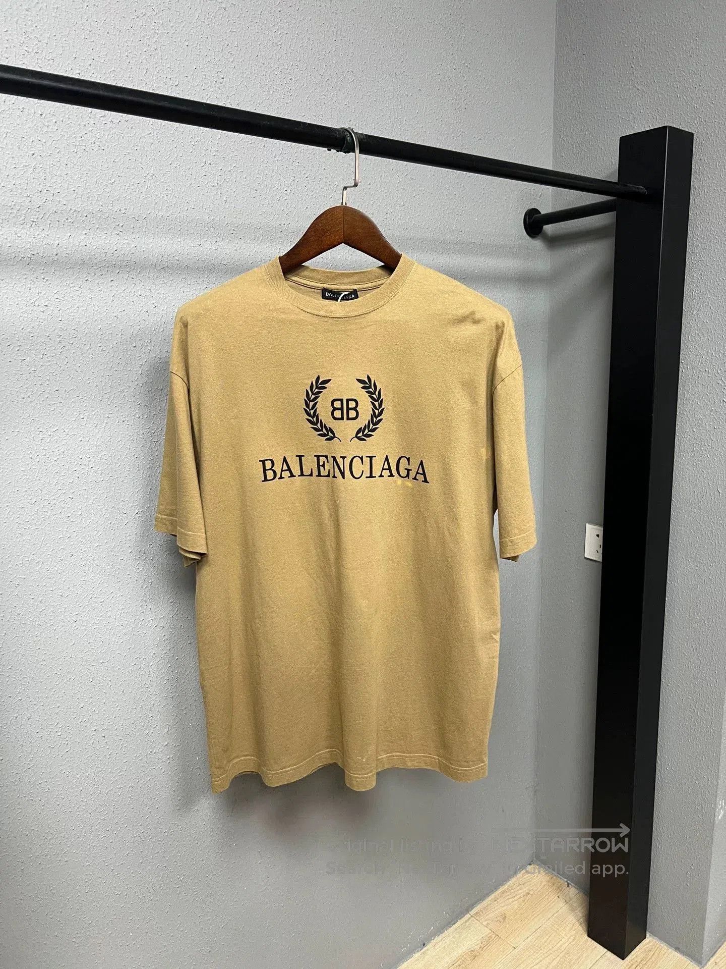 Balenciaga Balenciaga Khaki Short Sleeve T-shirt. Size US XS / EU 42 / 0 - 1 Thumbnail