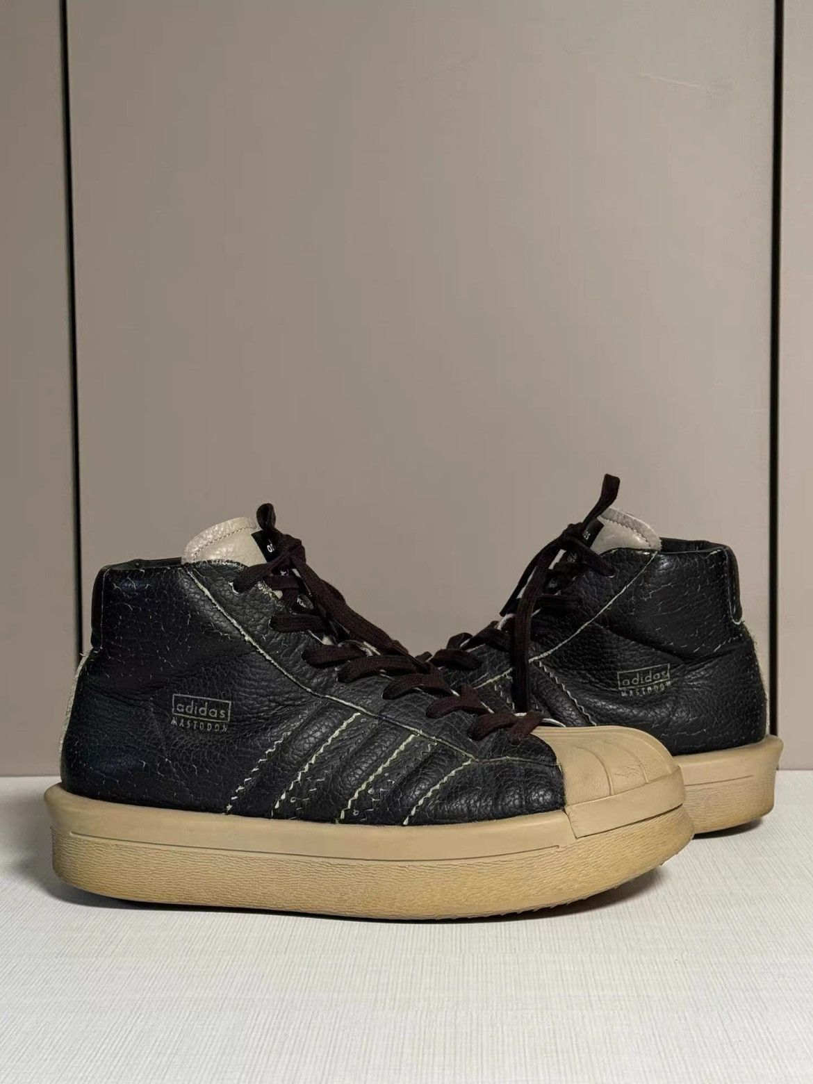 Adidas × Rick Owens Sz 8 Rick Owens x Adidas Shell Front Sneaker mojos918951 Size US 8 / EU 41 - 3 Thumbnail