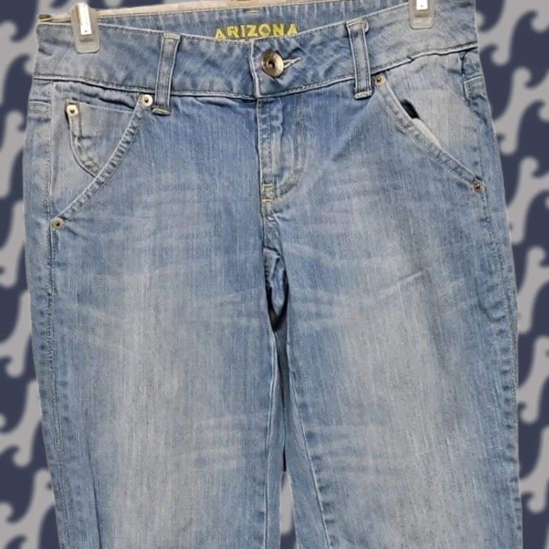 Vintage VINTAGE Y2K AriZona Jeans Women’s Straight Blue 28x29 Regular Mid Rise Embroidered Pockets Denim Cotton Blend USA Hong Kong Ladies Size 28" / US 6 / IT 42 - 1 Thumbnail