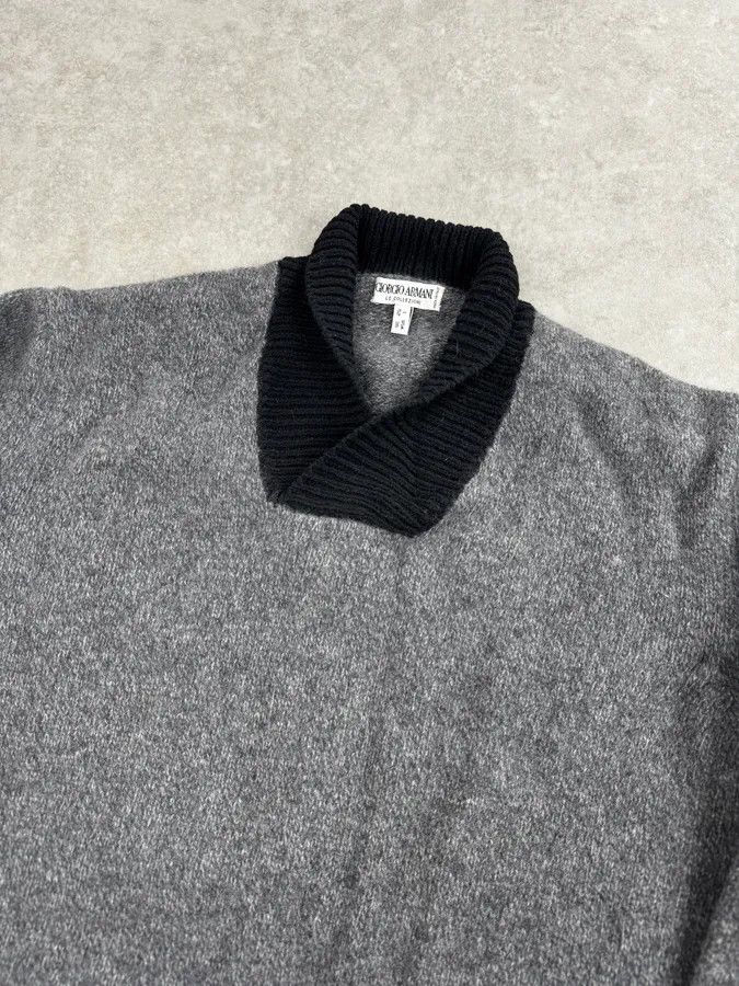 Giorgio Armani 1980s Giorgio Armani Grey & Black Shawl Collar Sweater Size US M / EU 48-50 / 2 - 5 Thumbnail