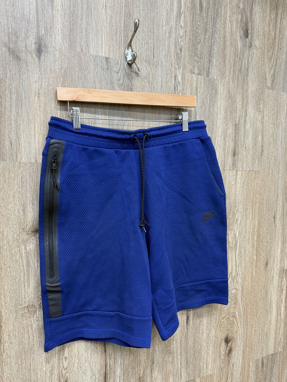 Nike Nike Tech Blue Shorts Size US 34 / EU 50 - 2 Thumbnail