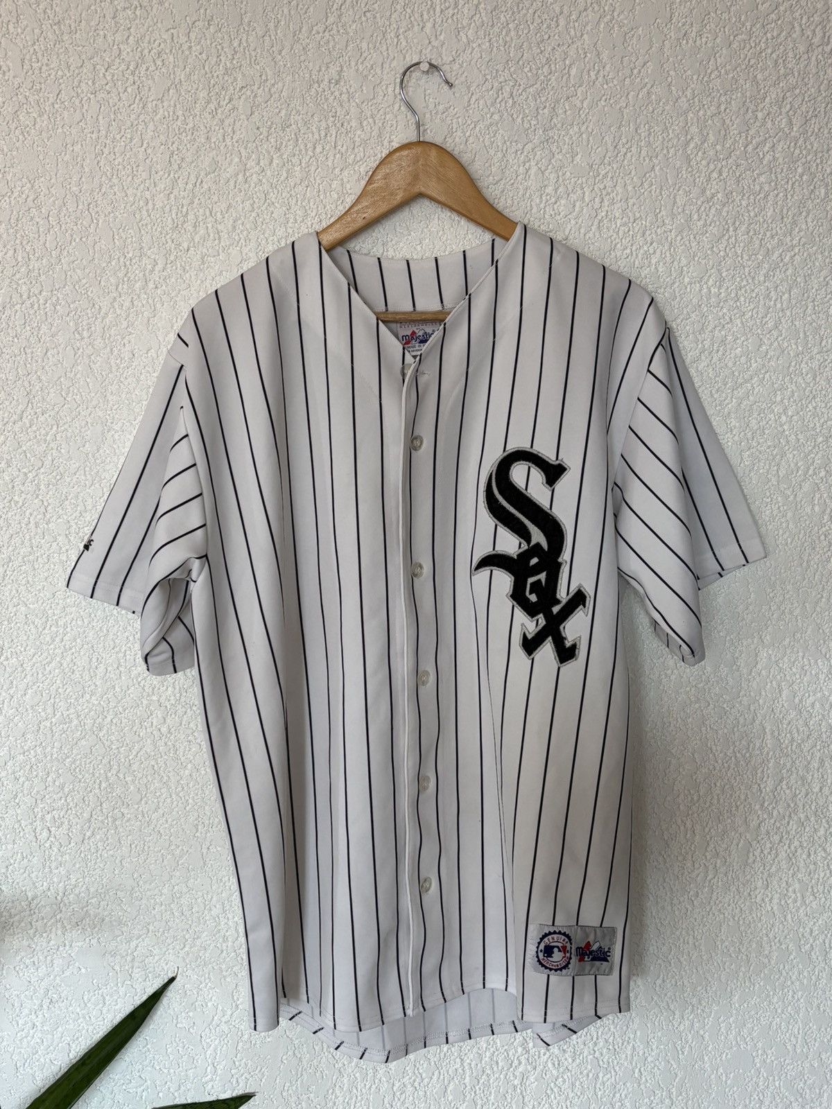 Majestic Vintage White Sox Jersey Size US L / EU 52-54 / 3 - 1 Thumbnail