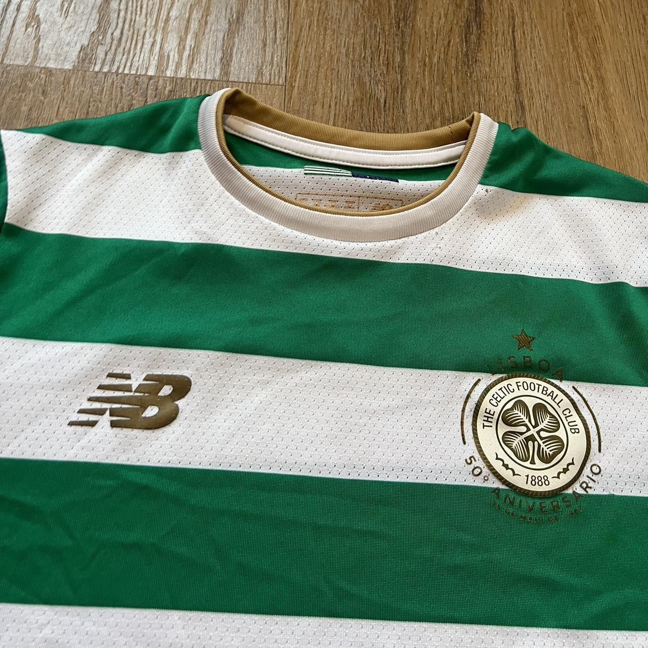 New Balance New Balance Celtic green and white football shirt Size US S / EU 44-46 / 1 - 3 Thumbnail