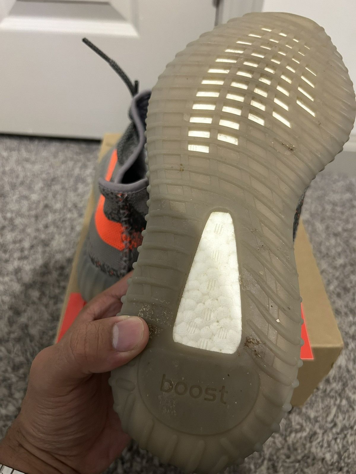 Adidas Men’s Size 8.5 Adidas Yeezy Boost 350 V2 2016 Used Beluga Size US 8.5 / EU 41-42 - 7 Thumbnail