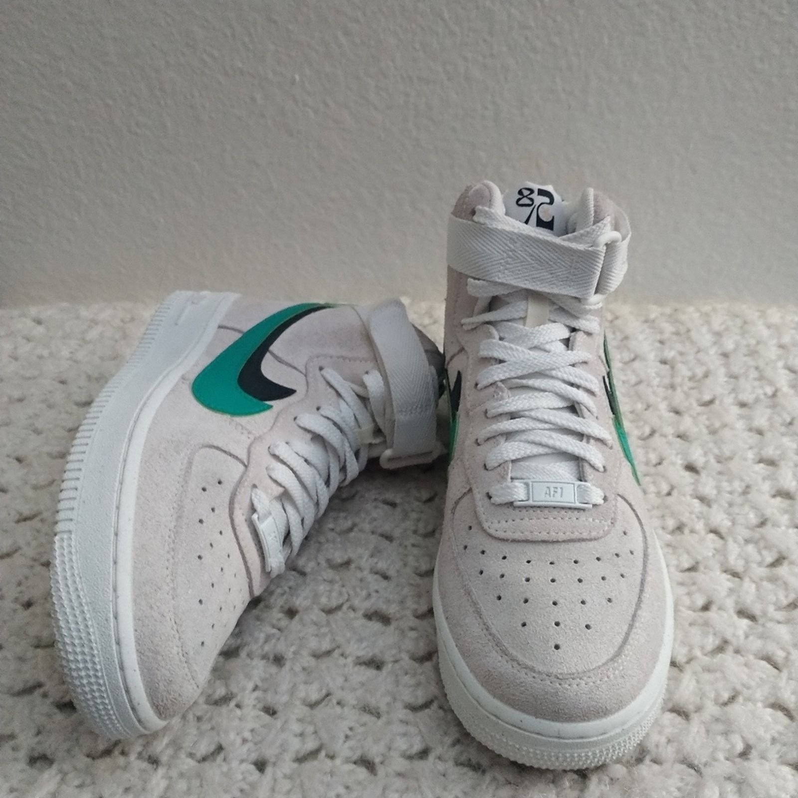 Nike Nike Air Force 1 High SE '82 - Neptune Green' women size 7 Size US 7 / IT 37 - 1 Thumbnail