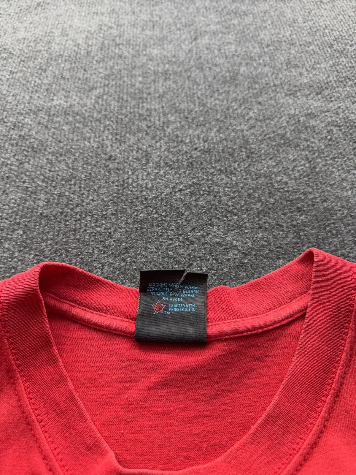 Vintage Vintage 90s Retro San Francisco Graphic T-Shirt Red Cotton Size US L / EU 52-54 / 3 - 13 Thumbnail