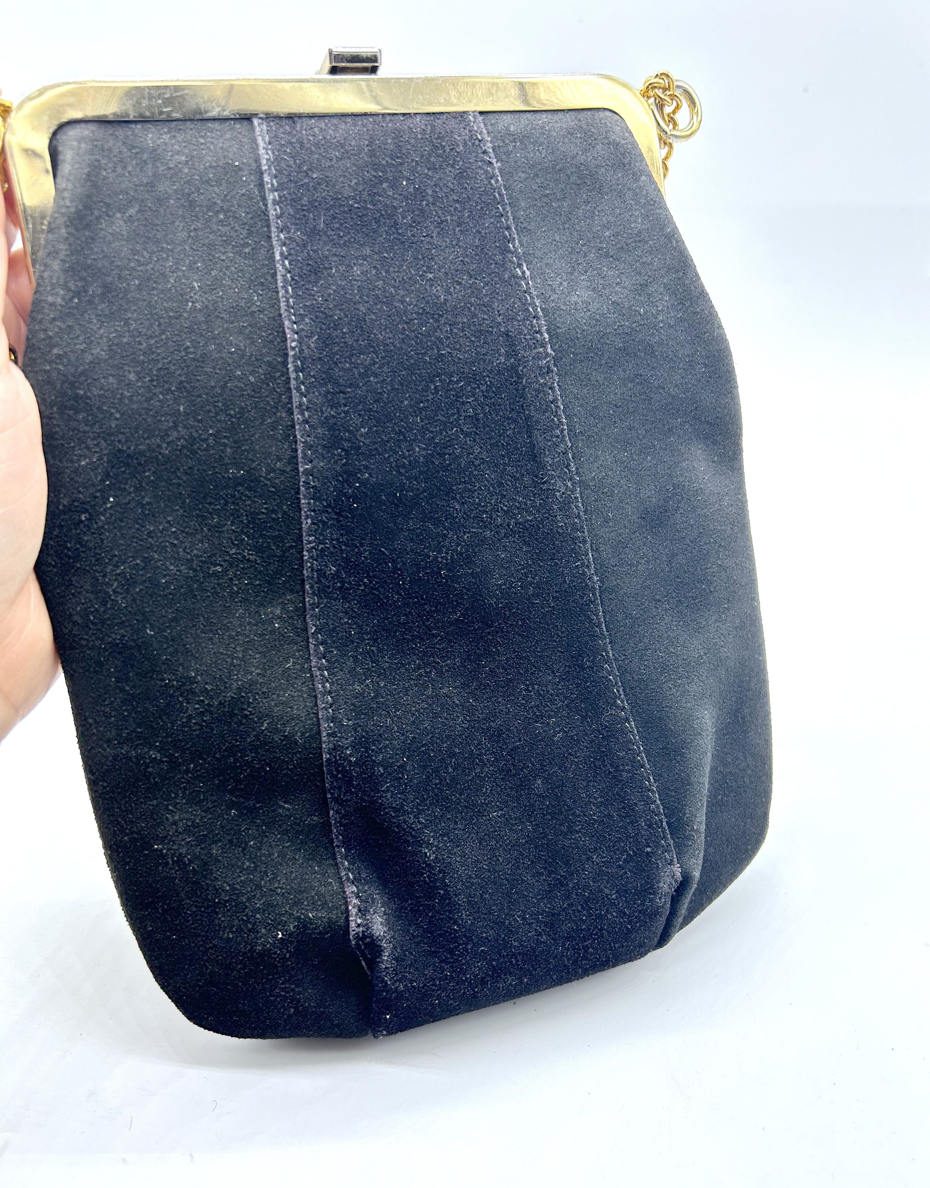 Vintage 1950’s Black Suede Handbag Size ONE SIZE - 5 Thumbnail
