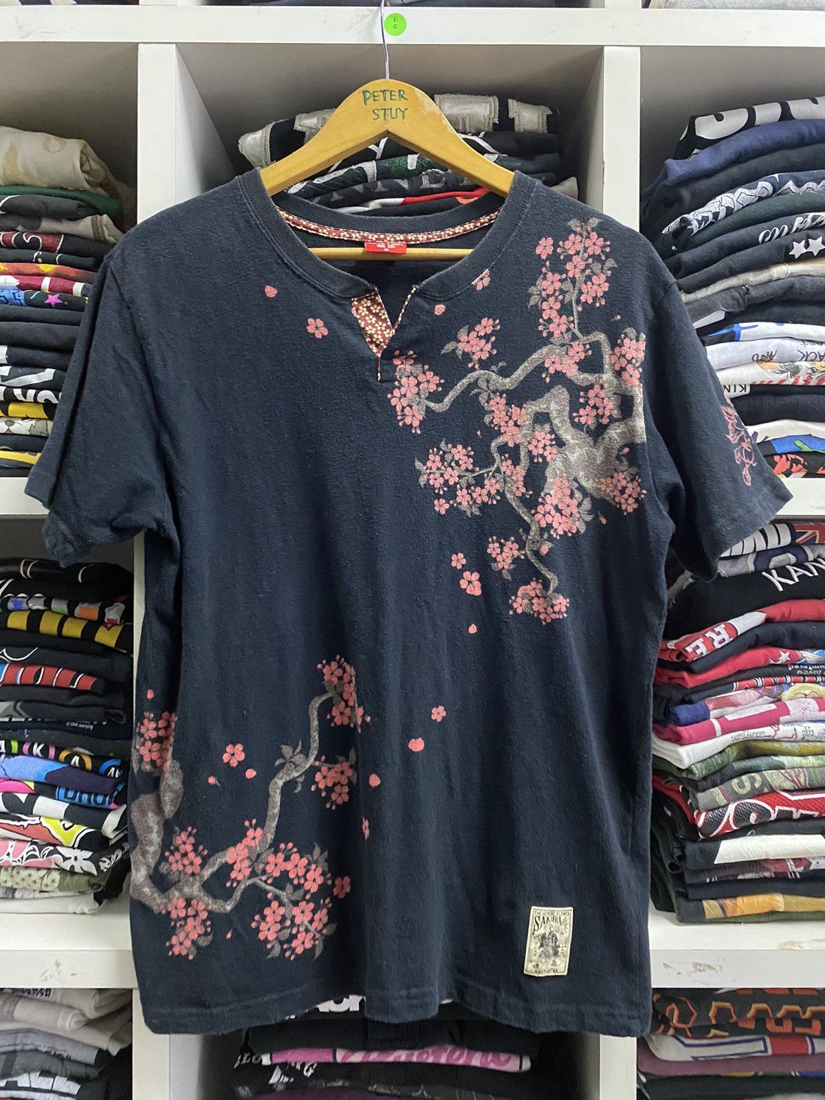 Vintage Japanese Traditional Sakura Design Cotton Tees Size US M / EU 48-50 / 2 - 2 Thumbnail