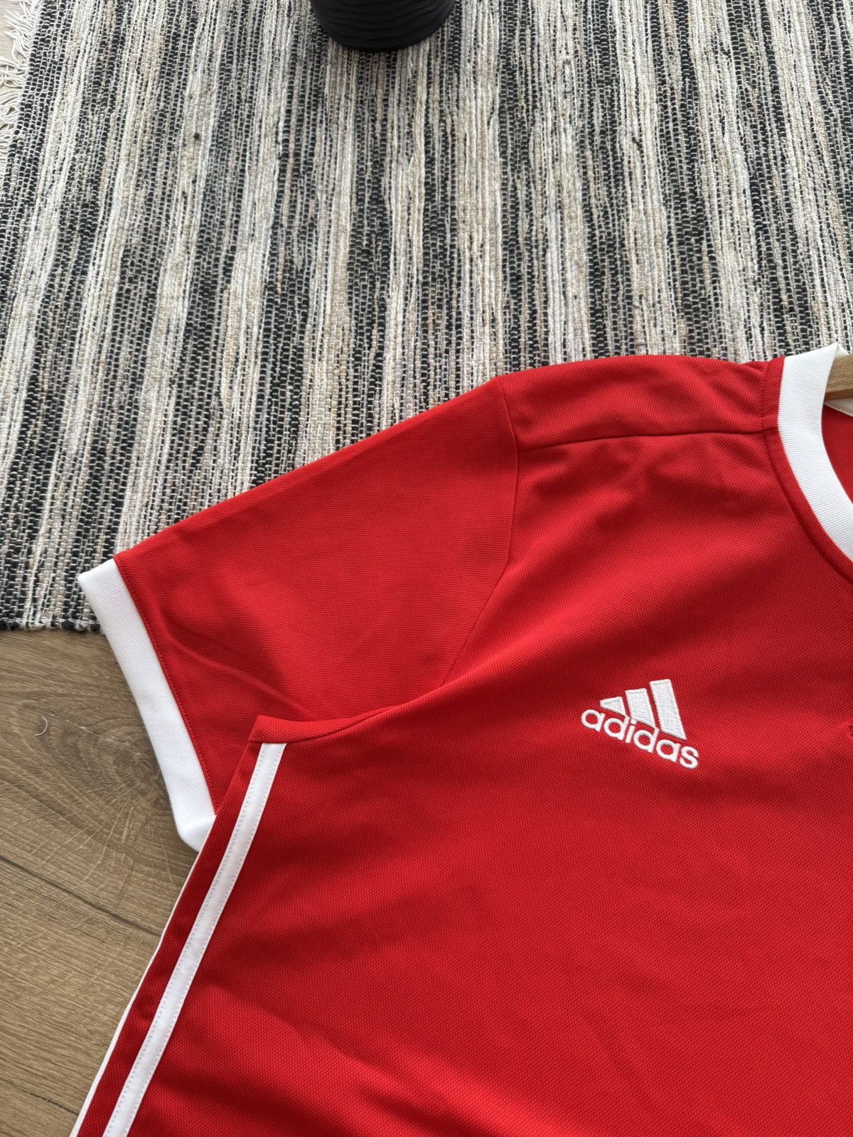Adidas WALES 2018 2019 HOME FOOTBALL SHIRT SOCCER JERSEY ADIDAS Size US L / EU 52-54 / 3 - 4 Thumbnail