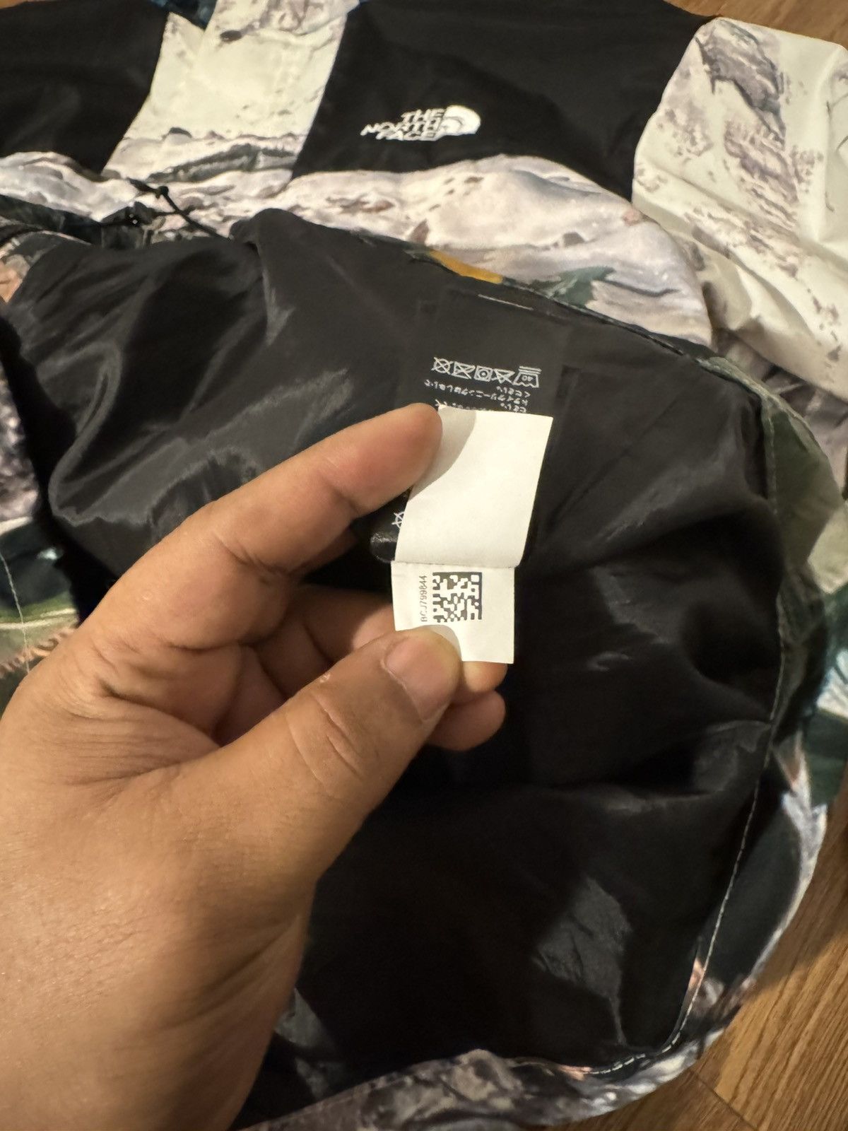 The North Face The North Face X Invincible The Expedition Series Mountain Size US XL / EU 56 / 4 - 12 Thumbnail