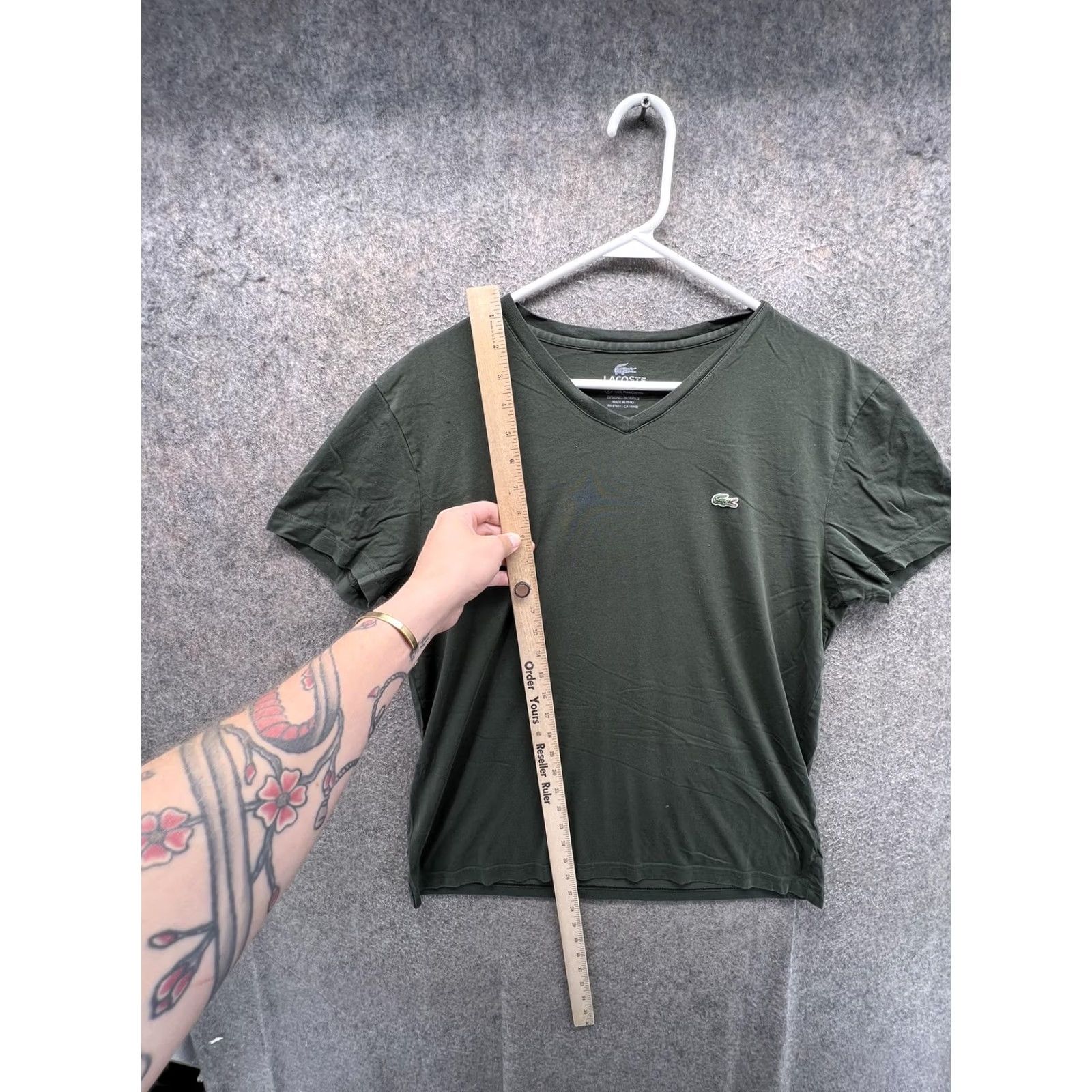 Lacoste Lacoste Mens Shirt Green Pima Cotton V Neck Logo Tee Tagless Size US L / EU 52-54 / 3 - 6 Thumbnail