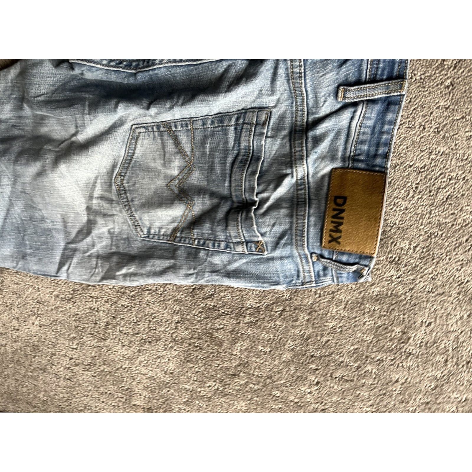 Vintage VINTAGE DNMX Jeans Slim 34x28 Light Wash Denim 34 Waist Tapered Fit 5-Pocket USA Mens Belt Loops Zipper Button Logo Stretch Cotton Size US 34 / EU 50 - 5 Thumbnail