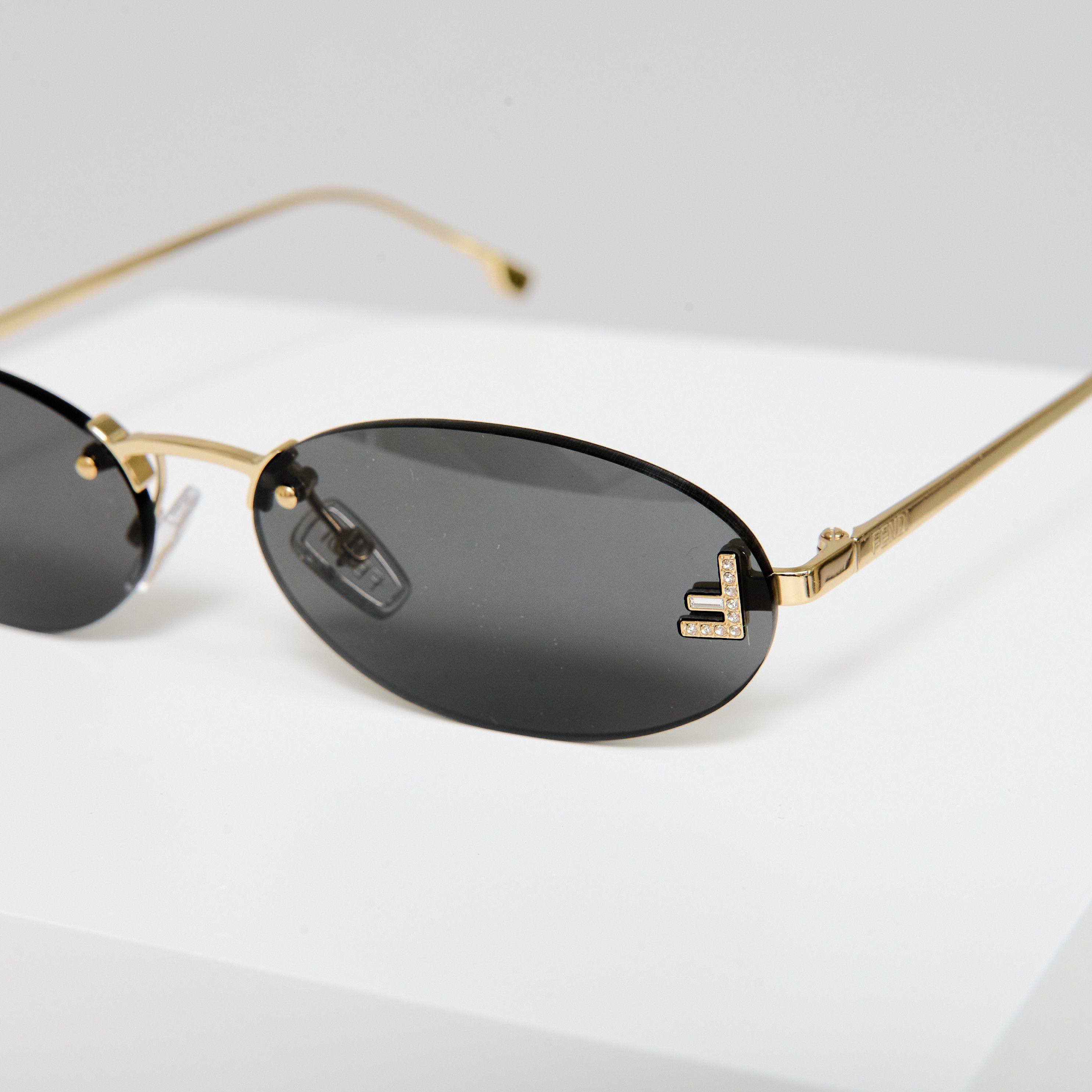 Fendi FENDI FE4075US 30A Sunglasses GOLD Size ONE SIZE - 2 Thumbnail