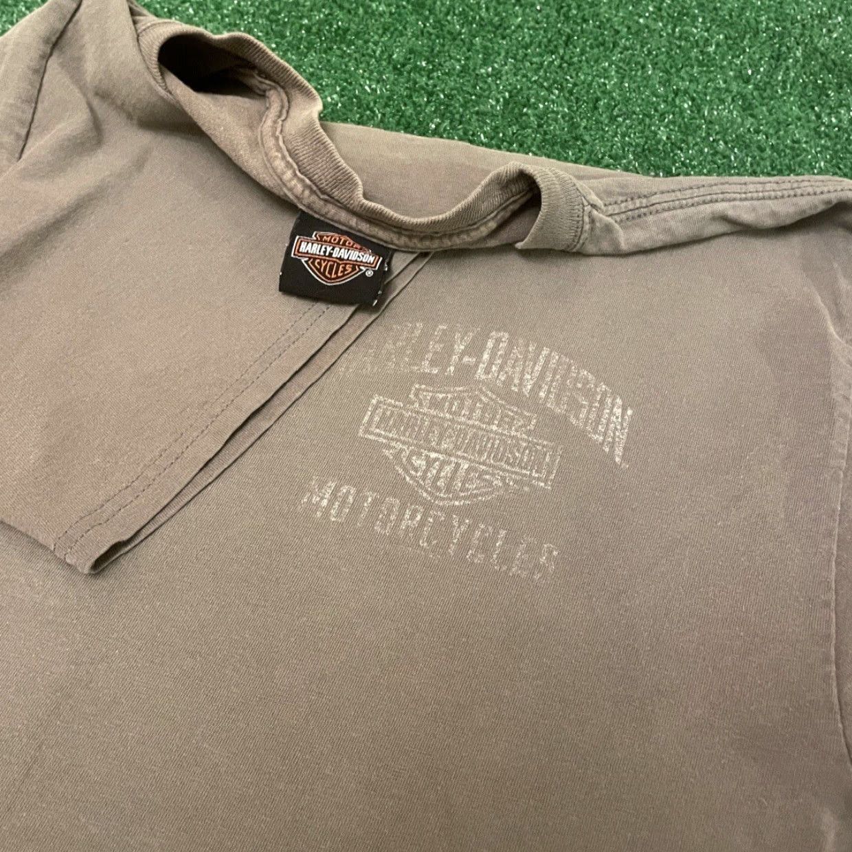 Harley Davidson VINTAGE Harley-Davidson T-Shirt Men Short Sleeve M Brown 90s Y2K Biker Daytona Beach Florida VTG 2006 Shirt Mens Size US M / EU 48-50 / 2 - 3 Thumbnail