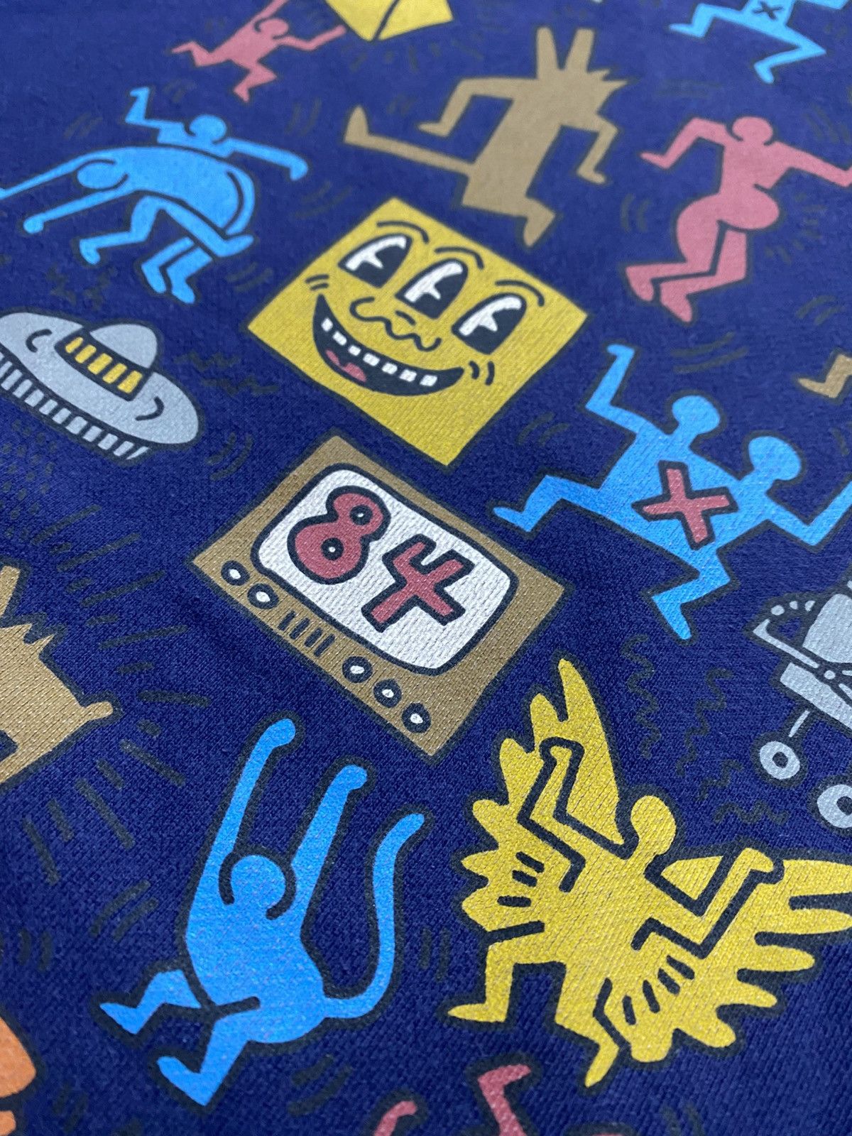 Keith Haring Keith Haring Big logo vintage design Size US L / EU 52-54 / 3 - 3 Thumbnail