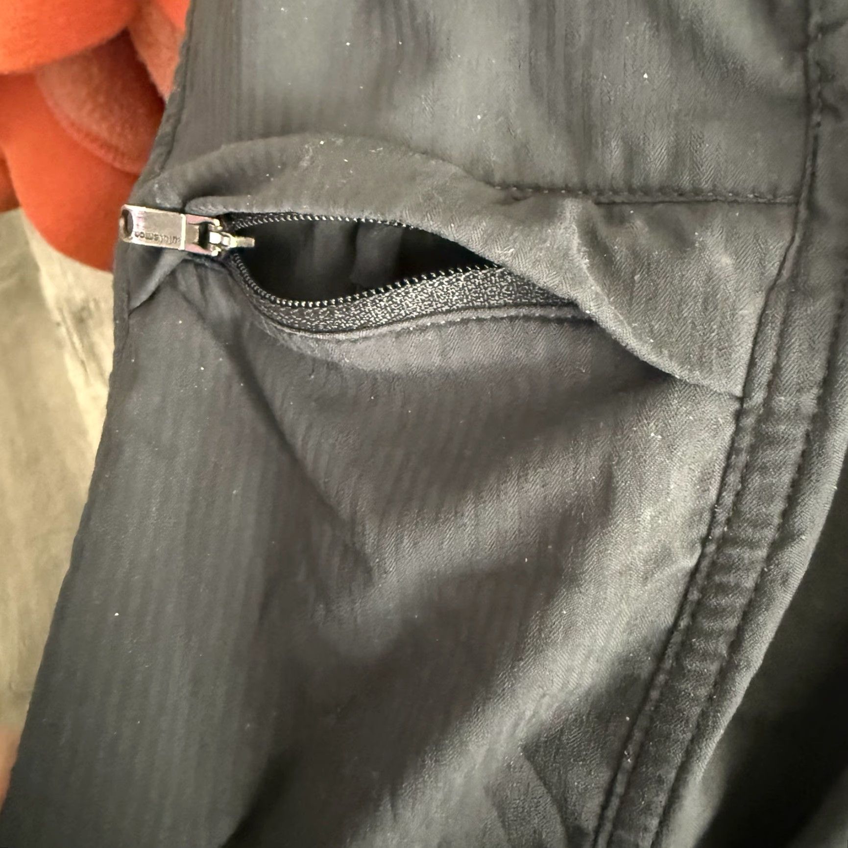 Lululemon LULULEMON Black Gray Striped Nylon Stretch Joggers Mens Small Drawstring Pants Athletic Sockets? No. (oops) Size ONE SIZE - 6 Thumbnail